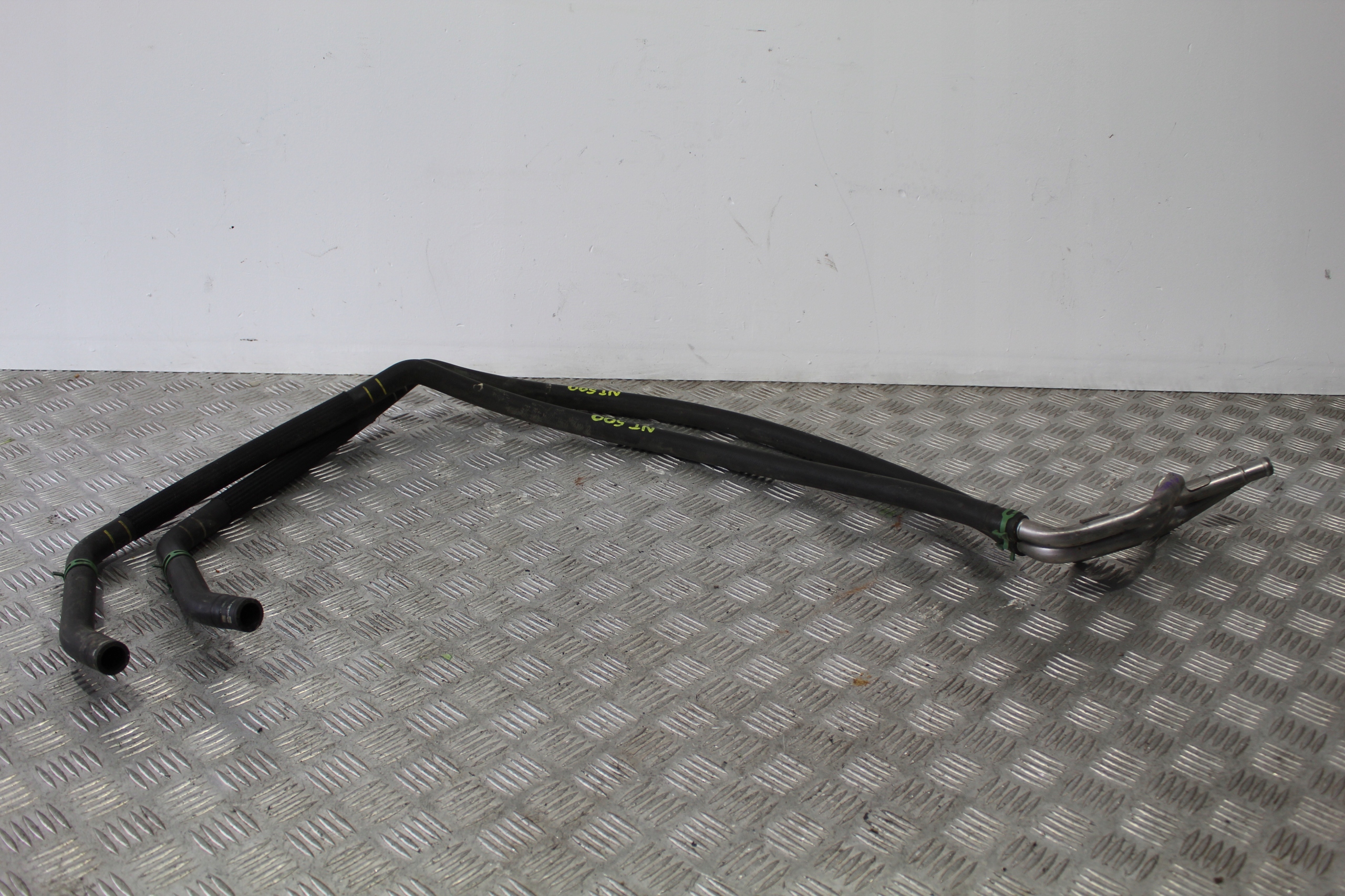 hose wiring NISSAN NT500