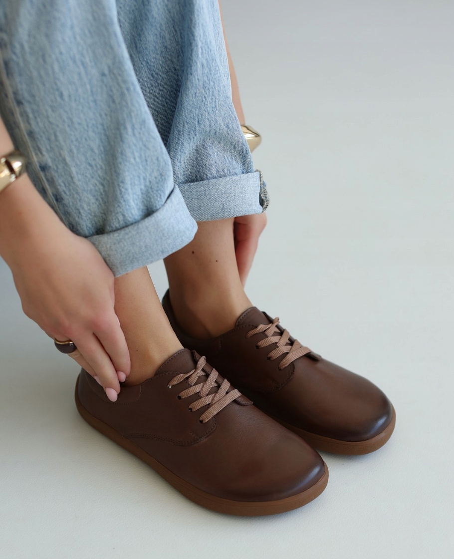 Skórzane brązowe półbuty damskie barefoot Serilda 38