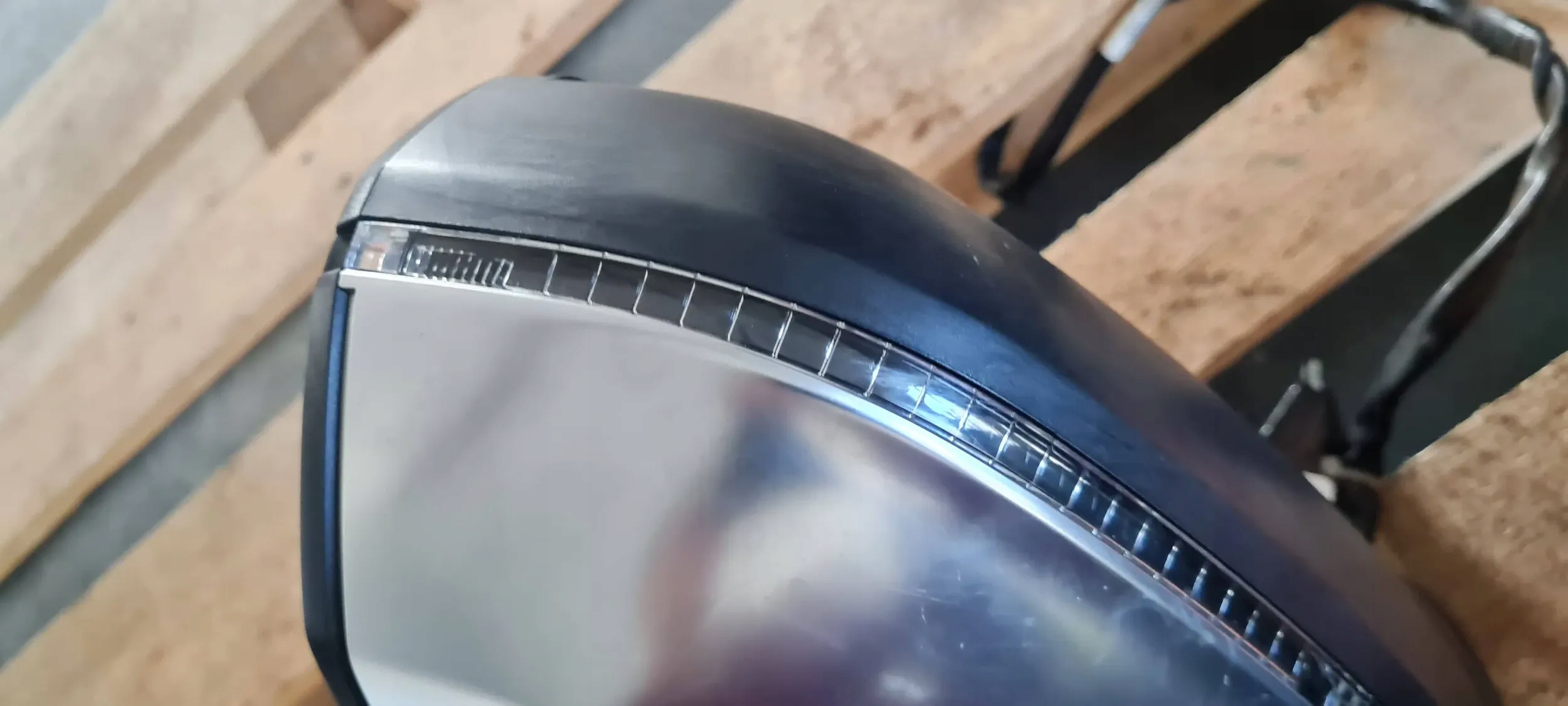 SQ5 Q5 80A mirror left left front front ANGLIK 4M0857527D