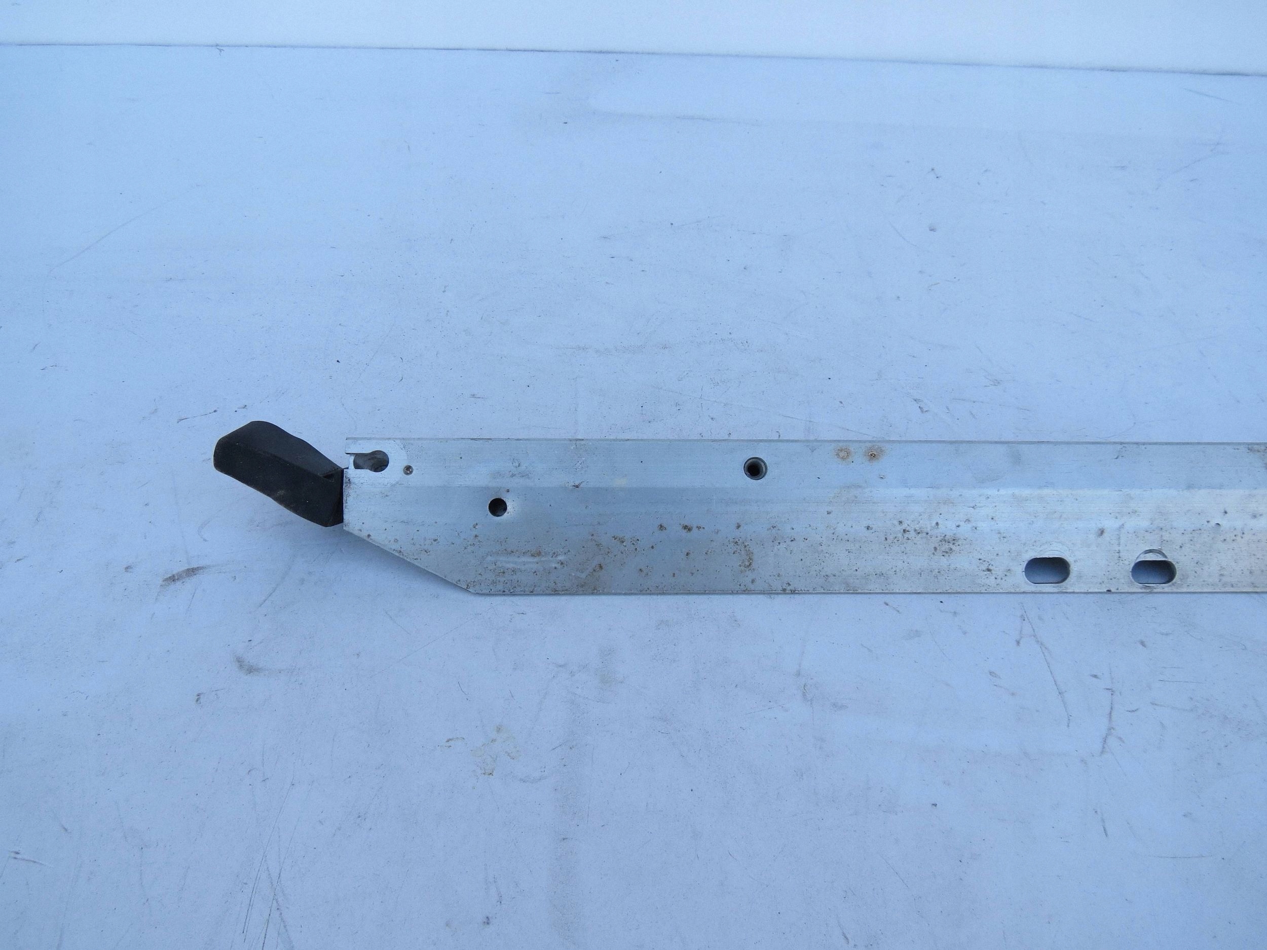 Console Traverse KIELICHOW GRODZI VOLVO S90 V90 P31420046