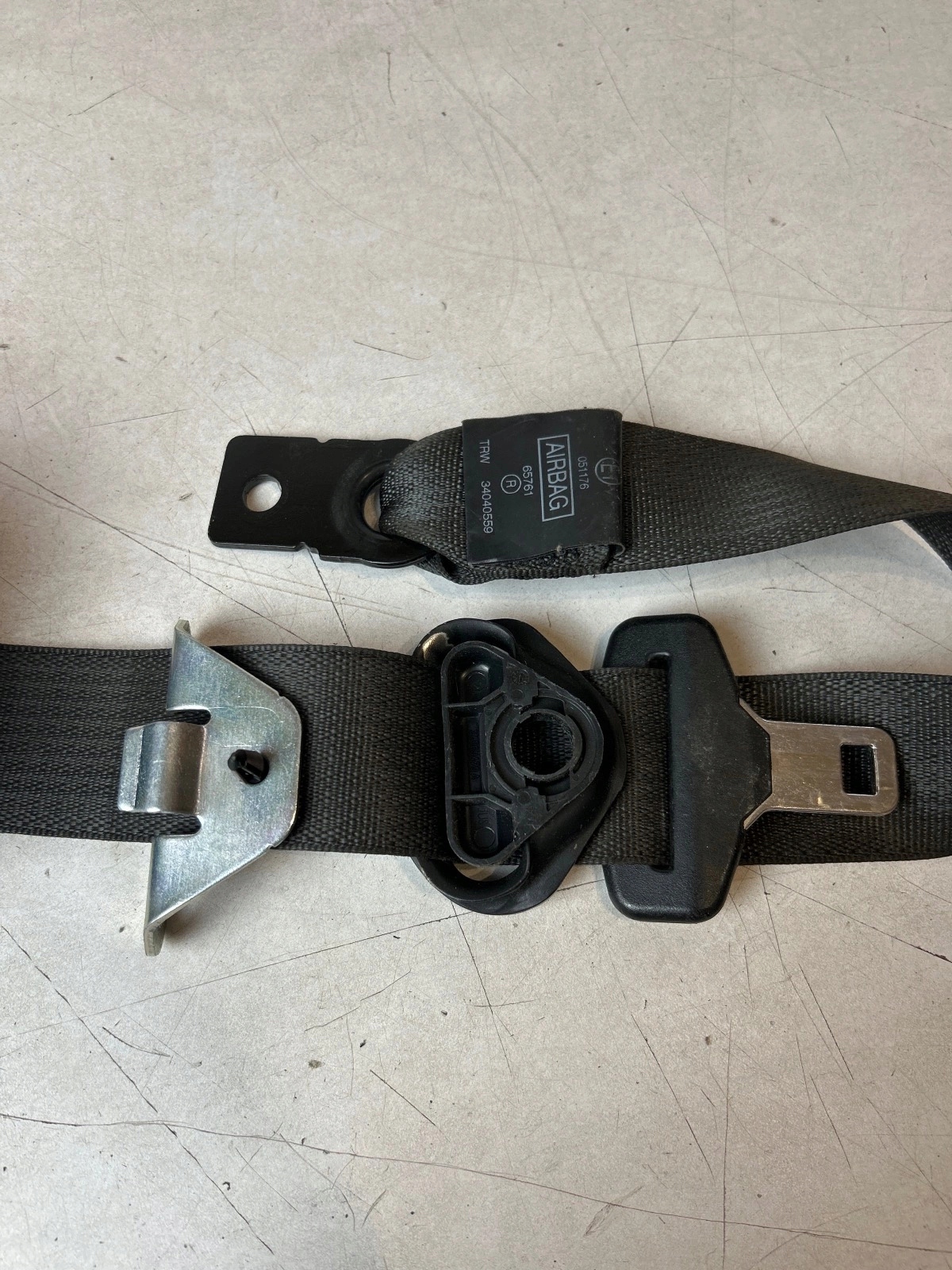 tension belt safety front front right Opel Meriva B