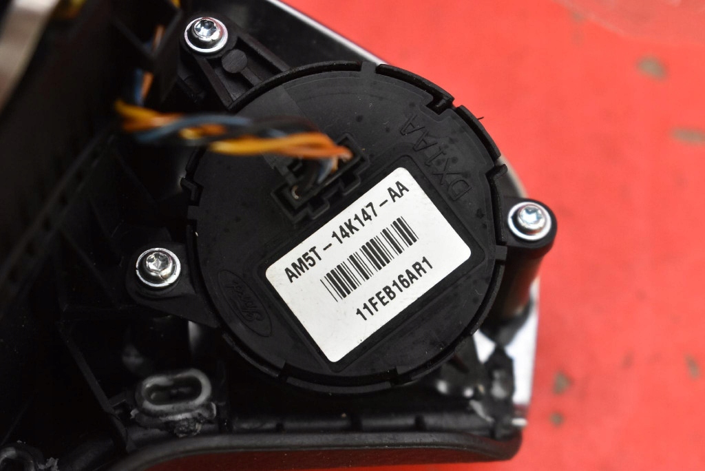 airbag driver´s AM51-R042B85-BEW FORD FOCUS MK3 11-15