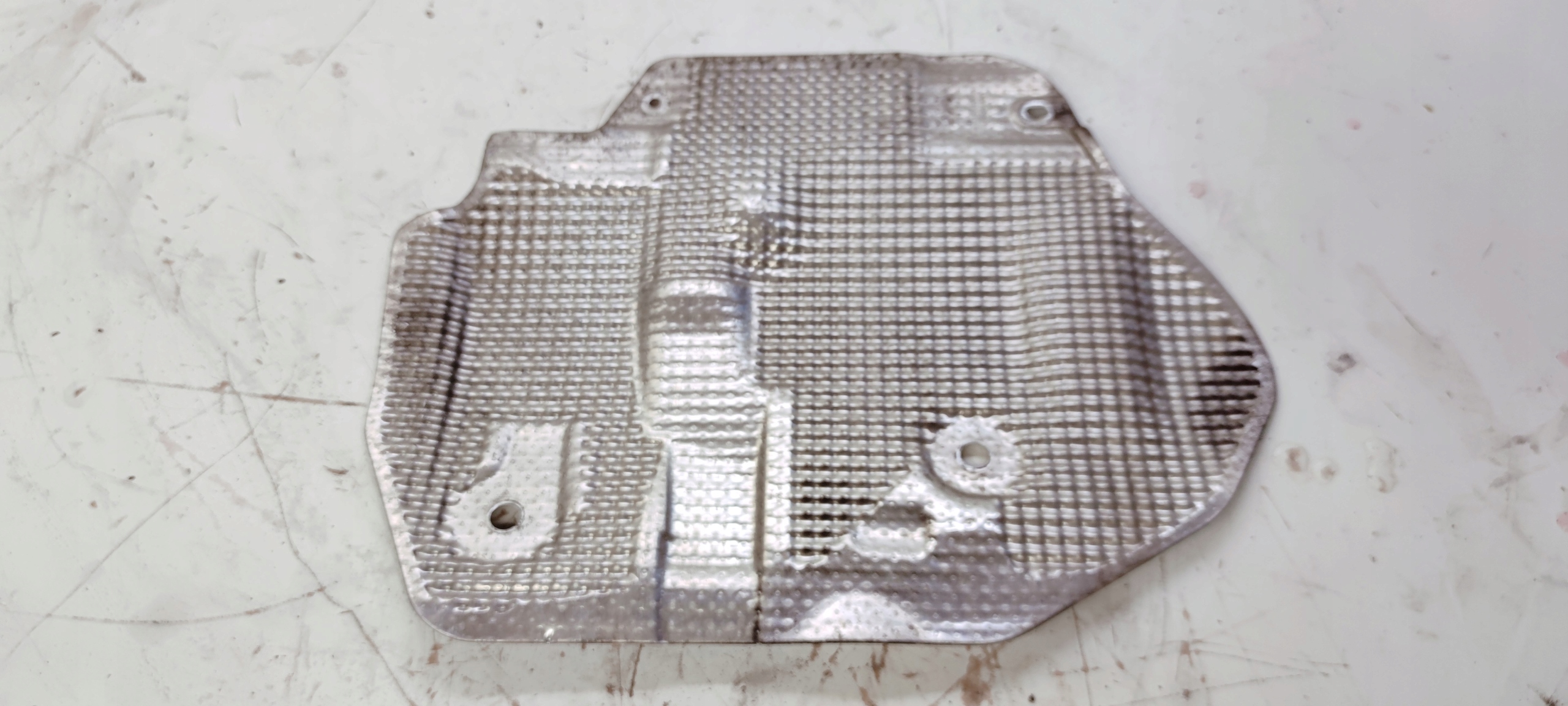 fedél TERMICZNA hangszigetelő AUDI Q7 4L 7L0825615