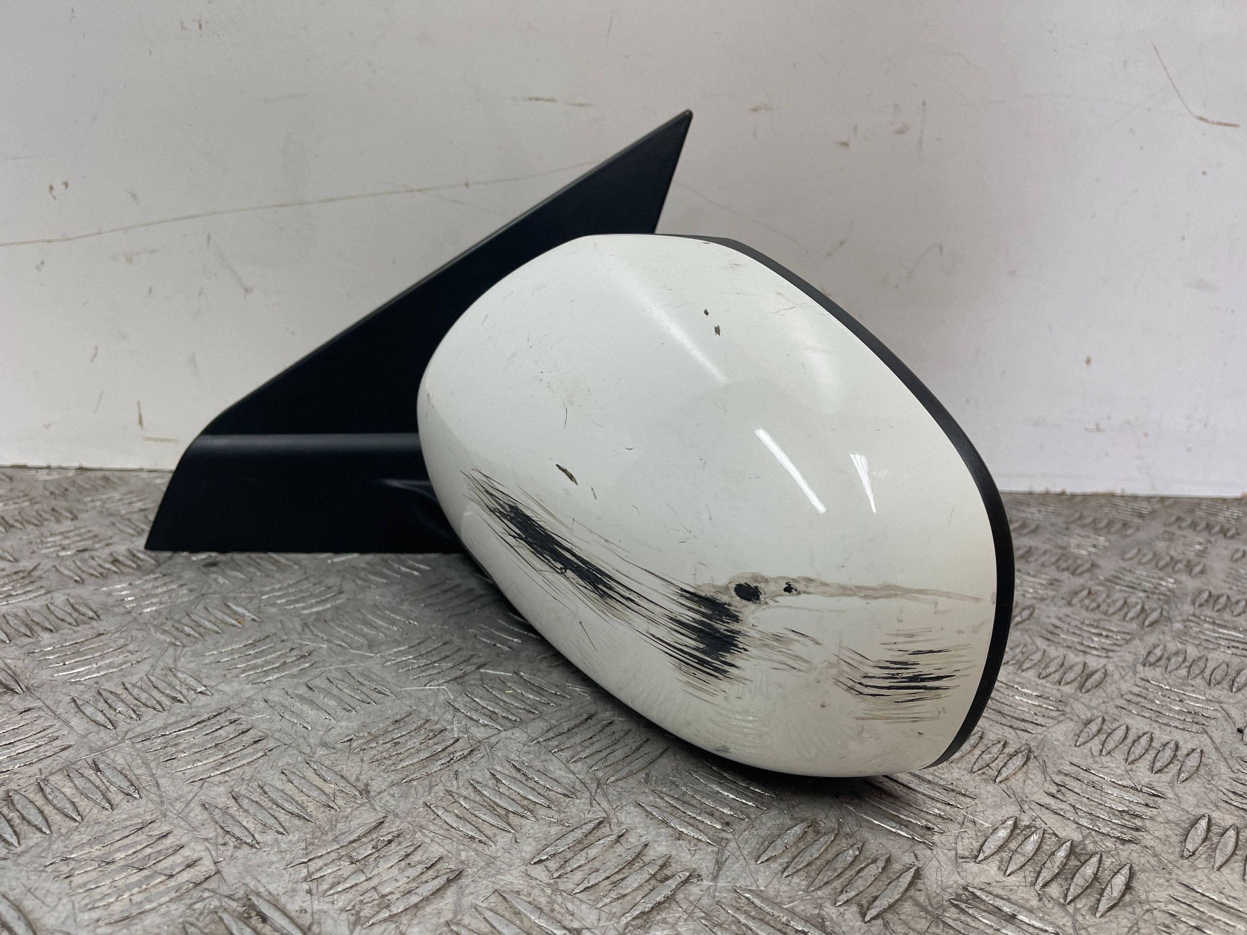 electrics mirror left left SUZUKI VITARA 3 III 15- 5 PIN 84702-54PB1