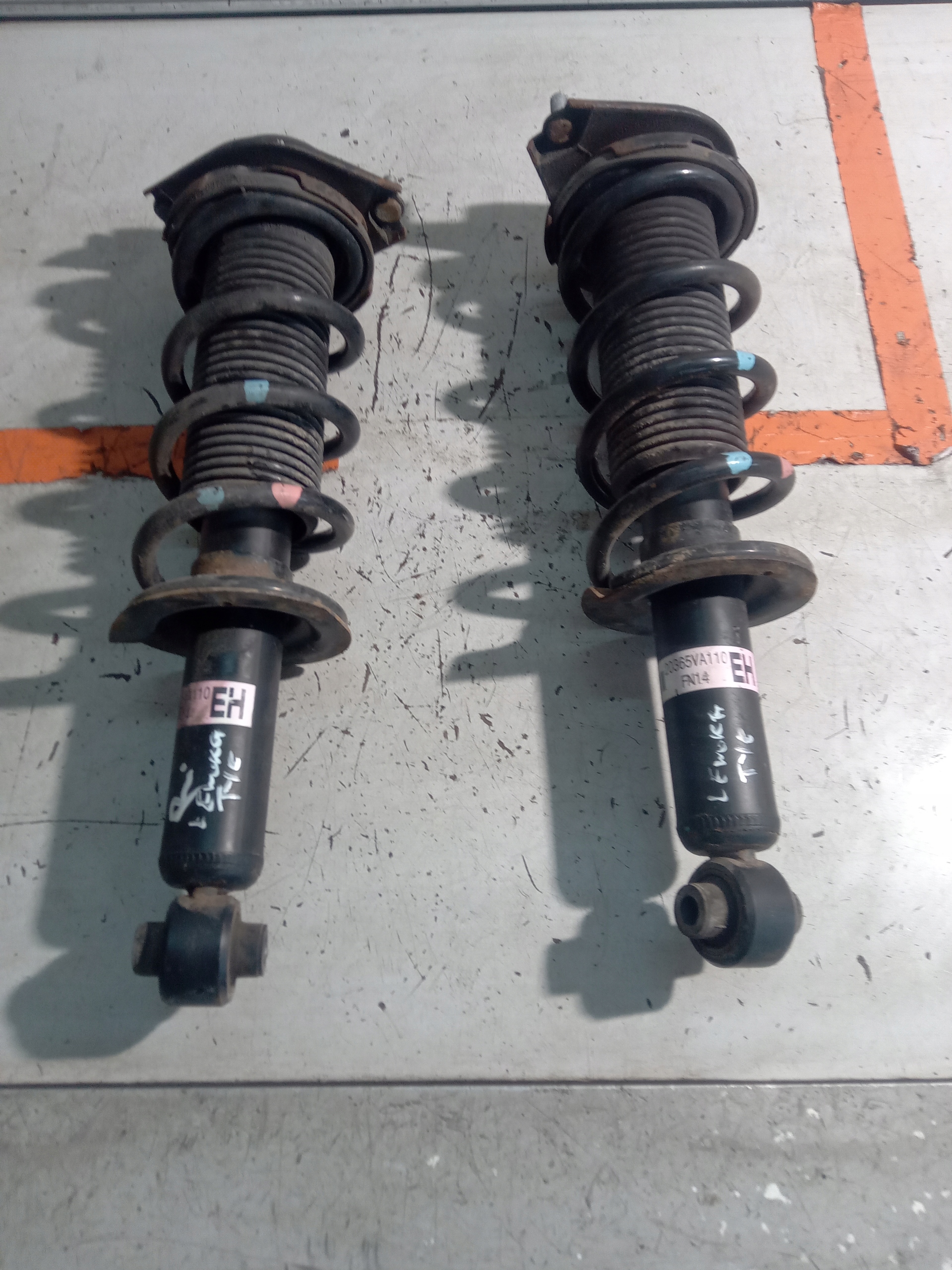 SUBARU LEVORG АМОРТИЗАТОР ЗАД. ЛІВИЙ ПРАВИЙ