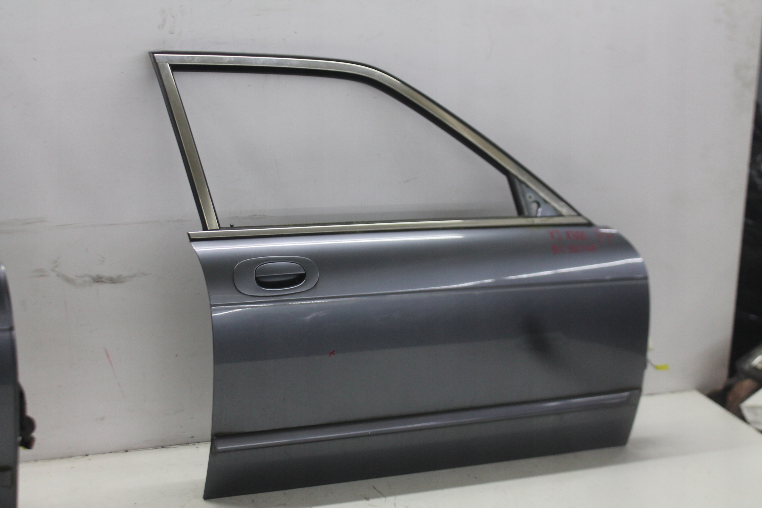 door right front right front JAGUAR XJ V X300 94-97