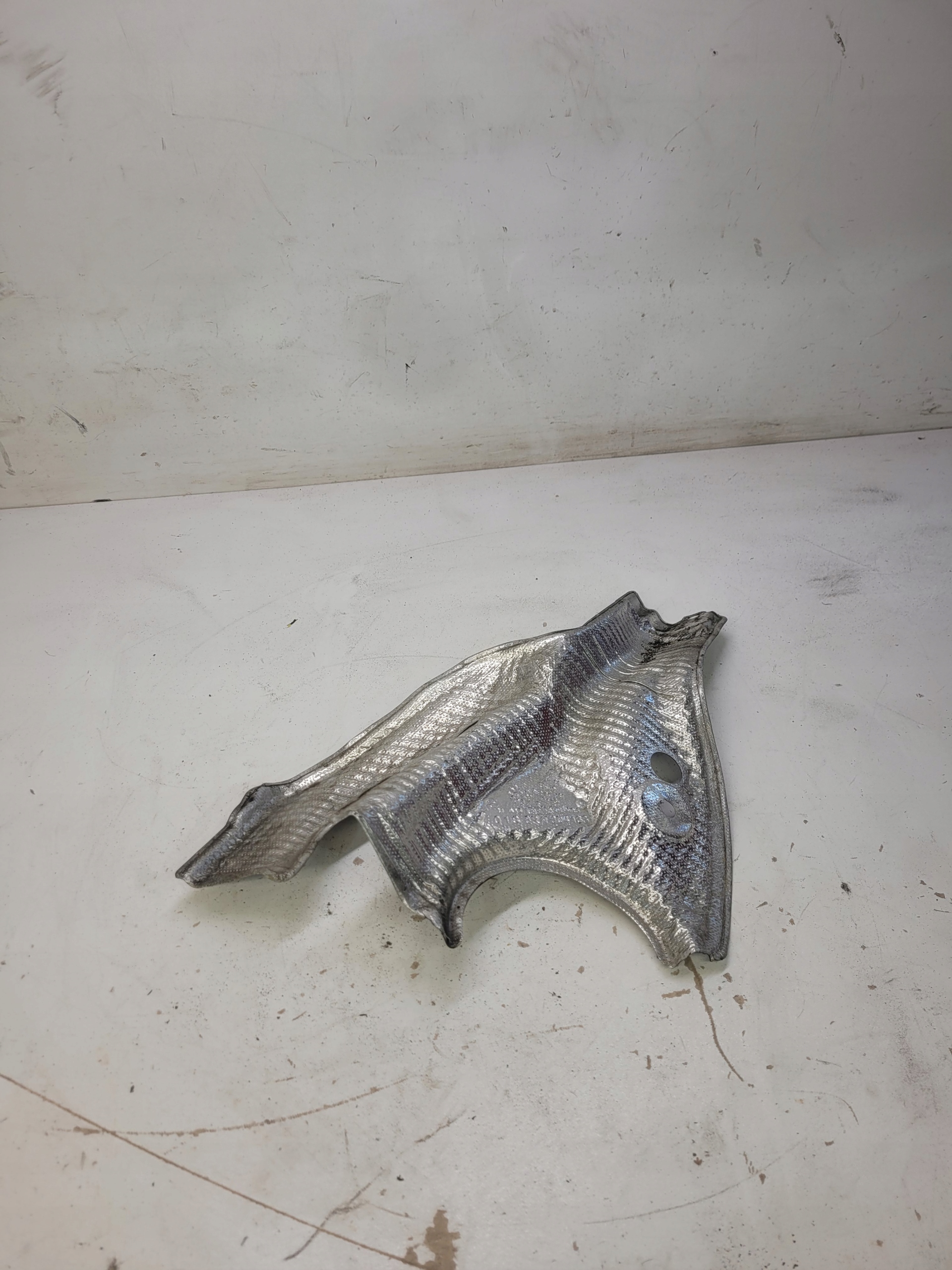 BLENDE ABDECKUNG TERMICZNA TUNELU AUDI Q5 8R 8R1804163