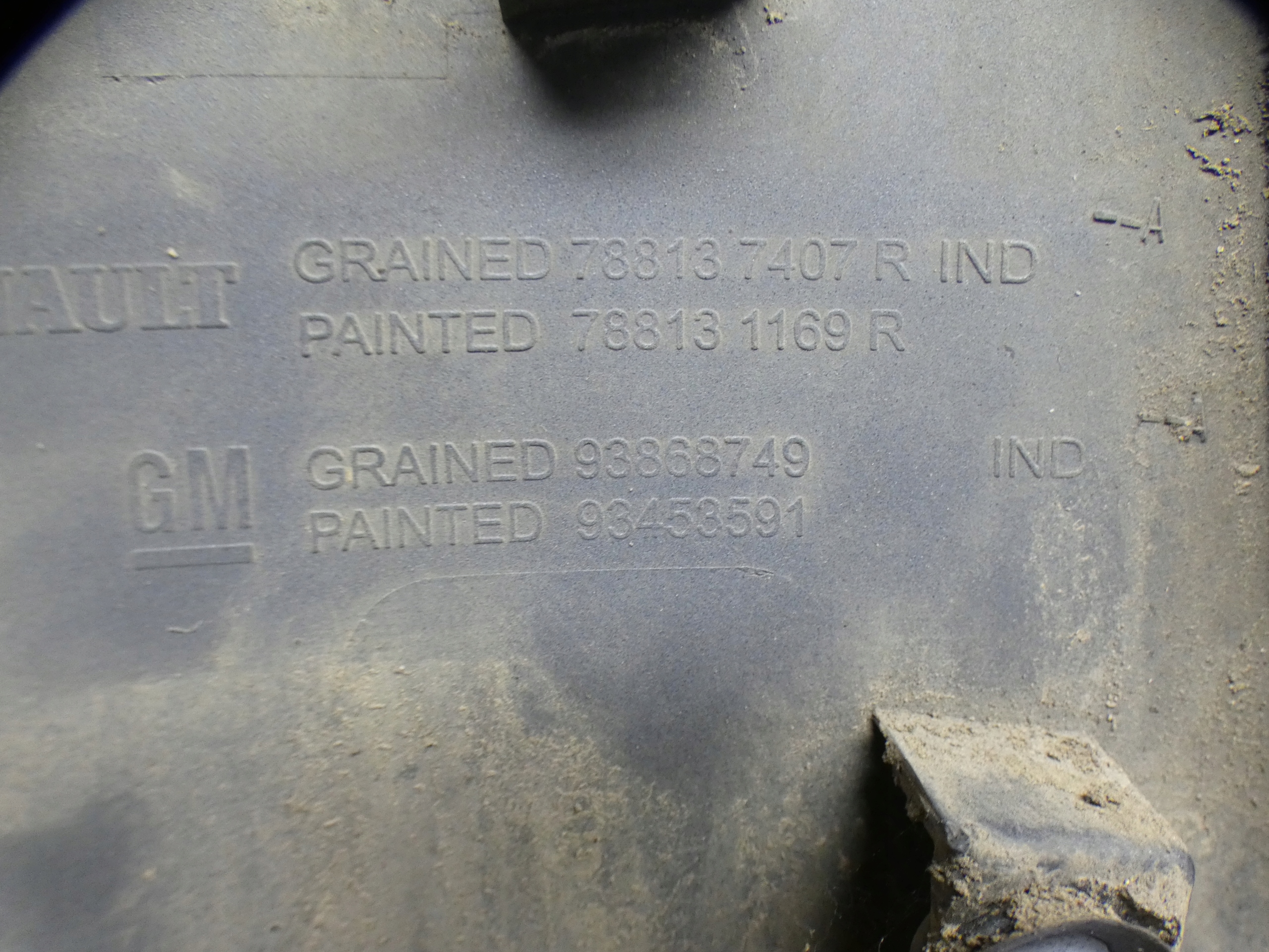 moulding right left rear part rear RENAULT TRAFIC III LONG
