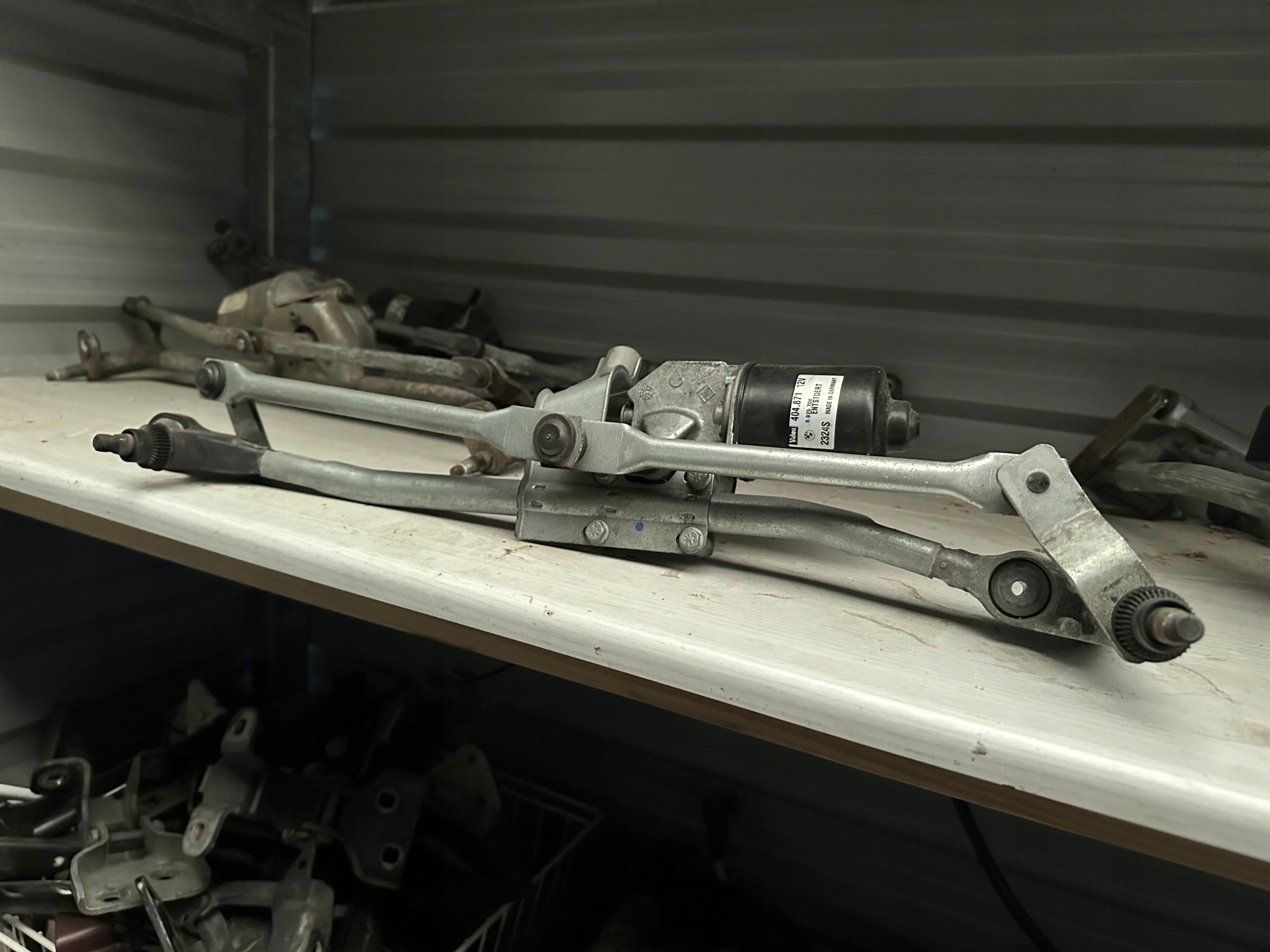 BMW 1 E81 E87 Gestänge Motor Wischer EUROPA STAN BDB