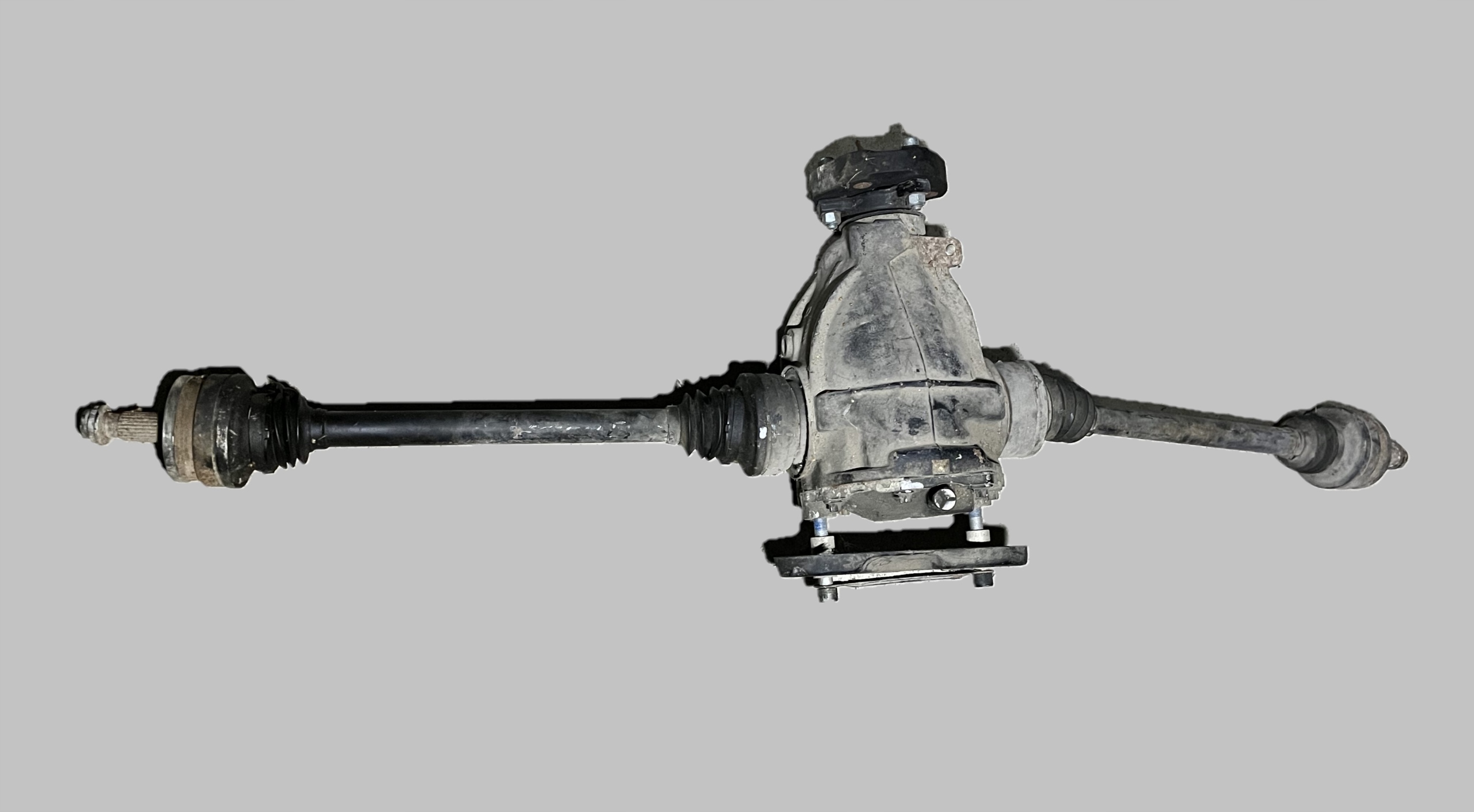 differential semi-axis W203 W208 2,2cdi A2103513308 A2103510805