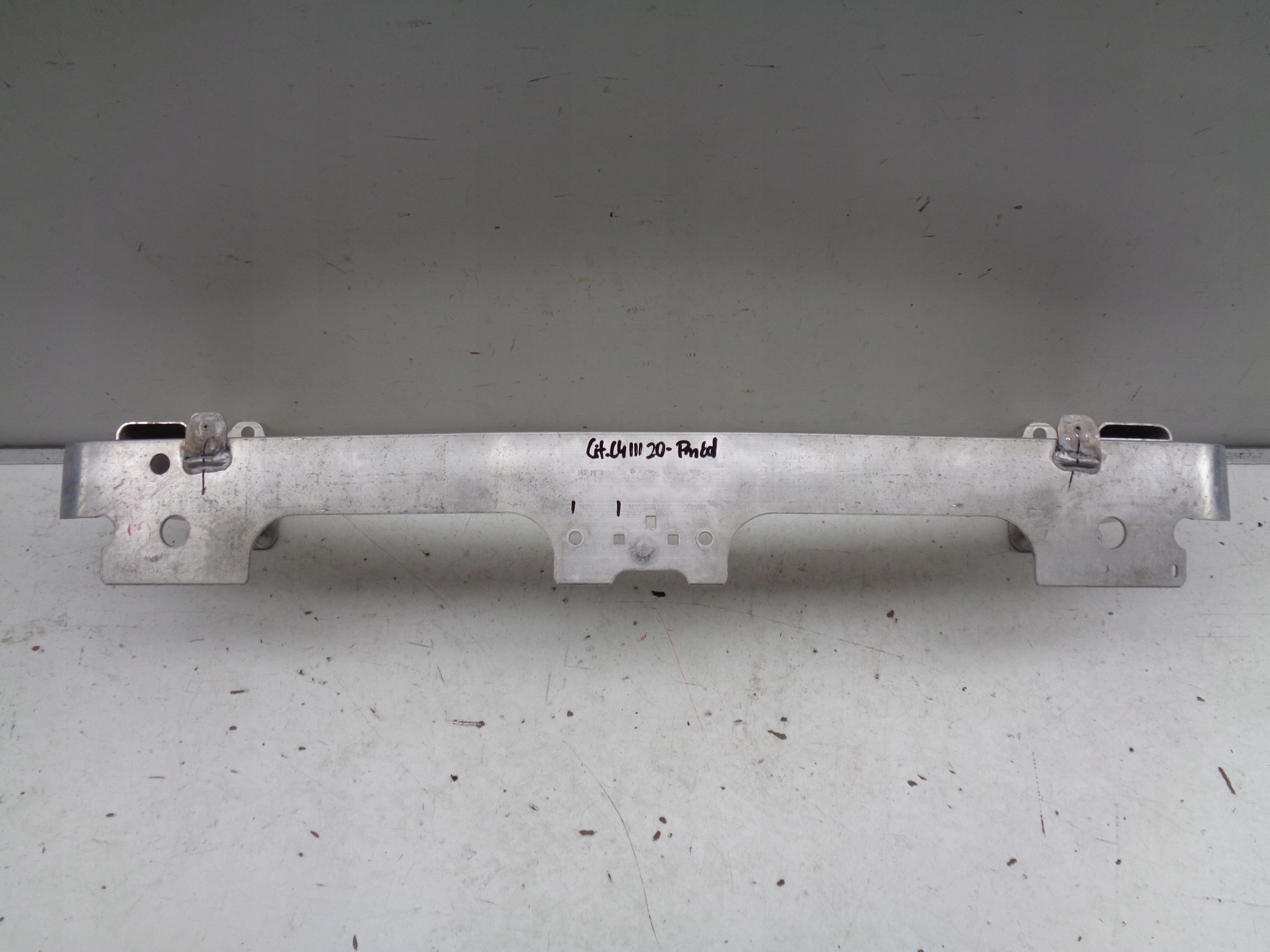 pillar bumper support front CITROEN C4 III 20