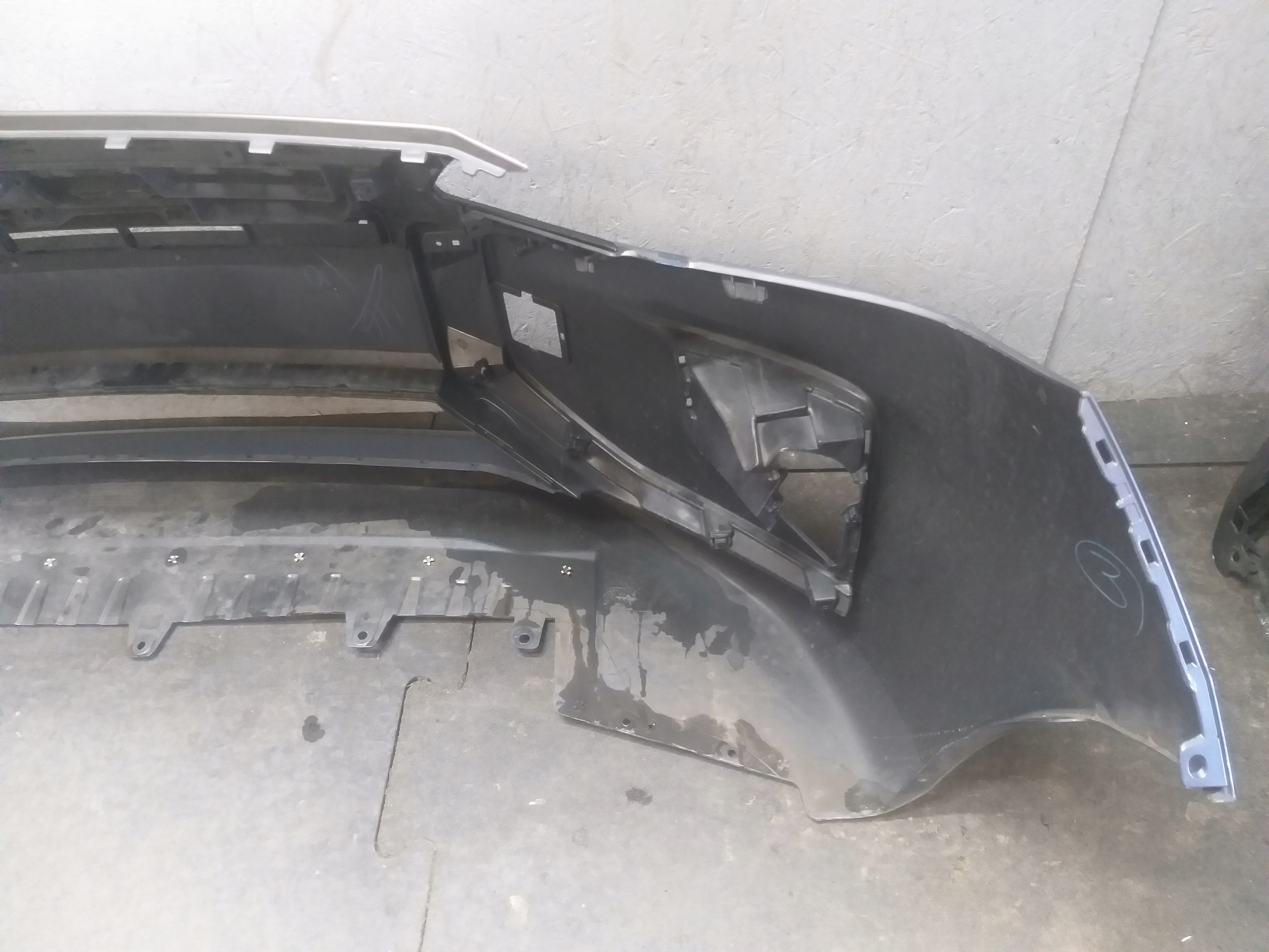 bumper front MITSUBISHI SPACE STAR III 3 19