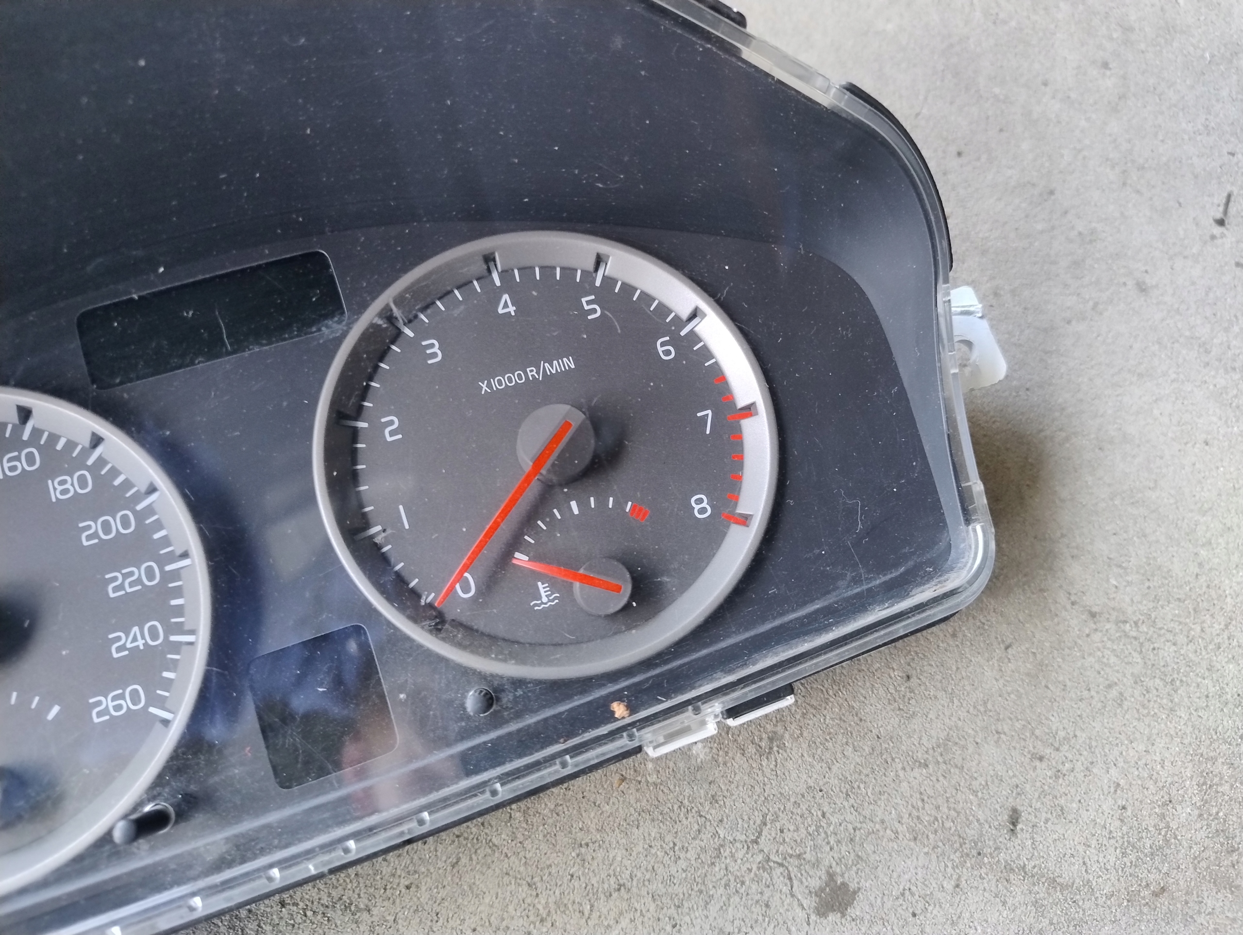 dials dials VOLVO V50 S40 II 2.4 B 30669182