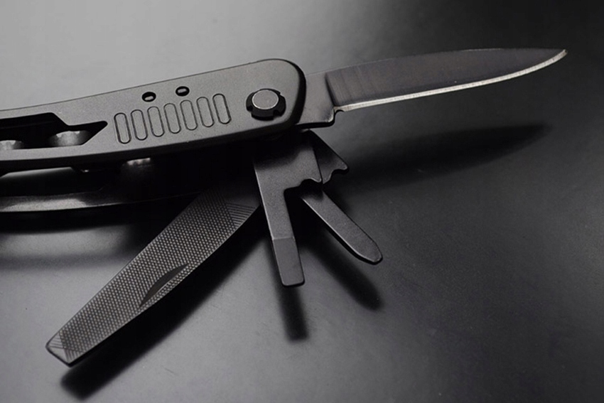 MULTITOOL NARZĘDZIE WIELOFUNKCYJNE SURVIVAL 19w1 Model 19w1
