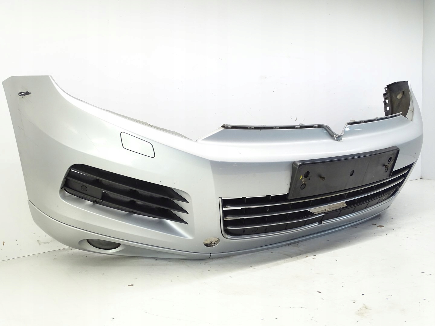 KPL bumper front front below 4X PDC VW TOUAREG II 7P 10-14R LX7W