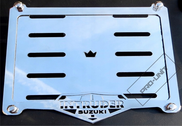 RAMKA POD TABLICE REJESTRACYJNA SUZUKI INTRUDER