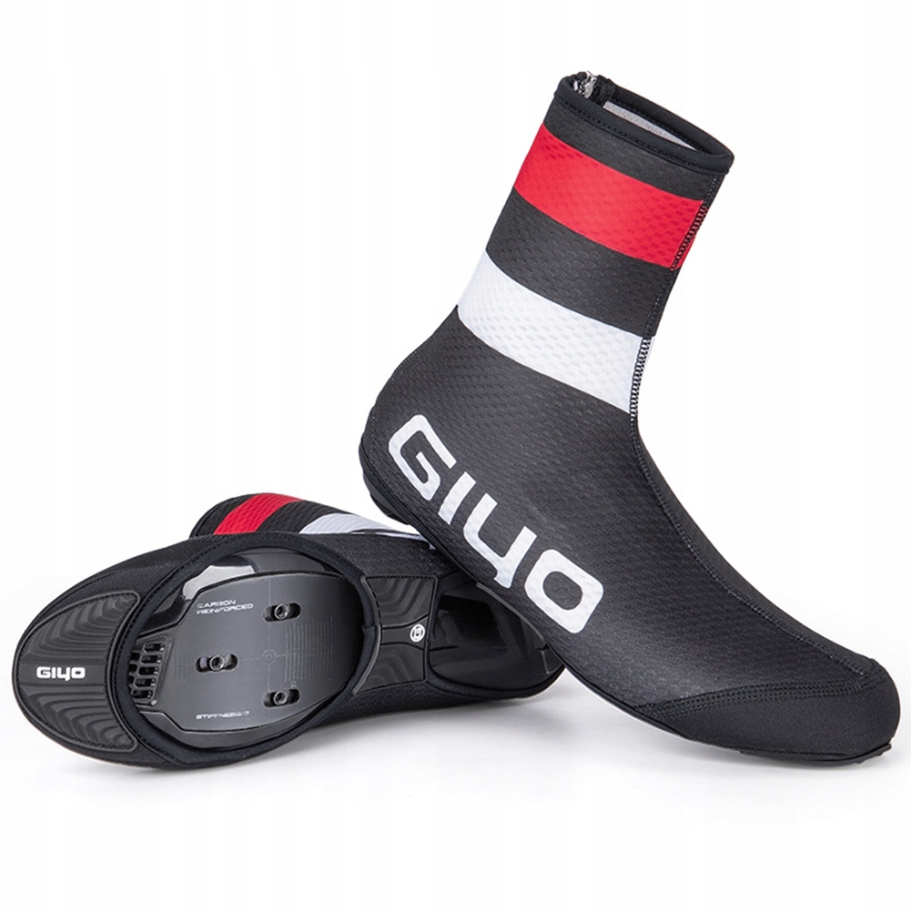 Обладнання для верхової їзди на відкритому повітрі