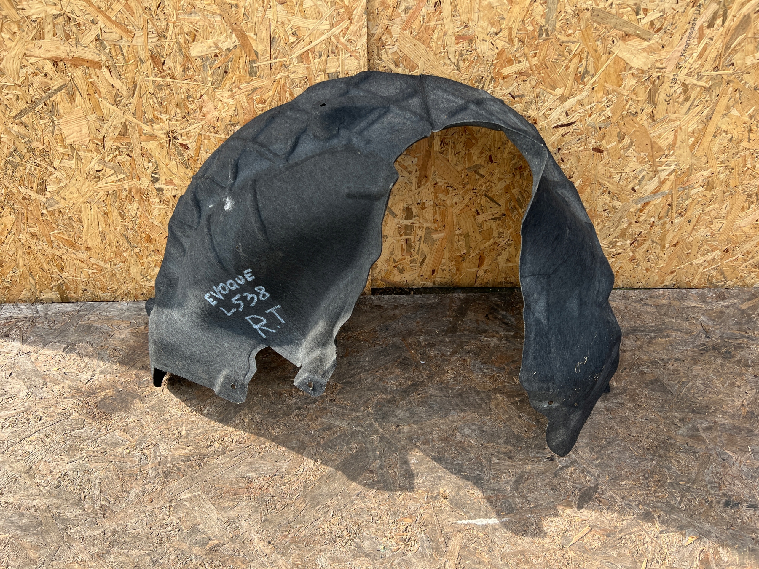 mudguard right rear part RANGE ROVER EVOQUE L538