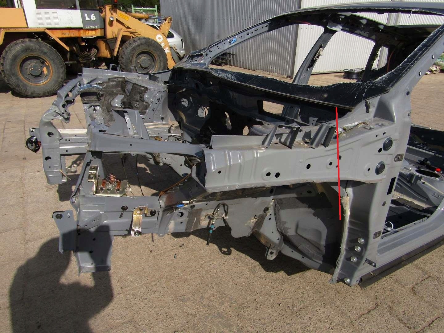 X-TRAIL IV T33 23R PODŁUŻNICA LEWA ĆWIARTKA KBY