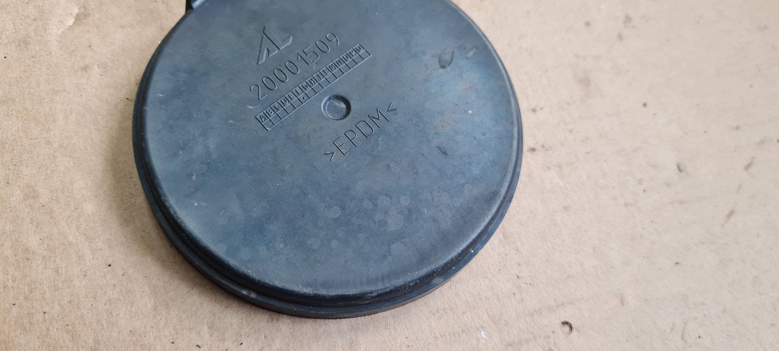 A5 8T LIFT spoiler cap lights left right front 20001509 A4 B8 LIFT