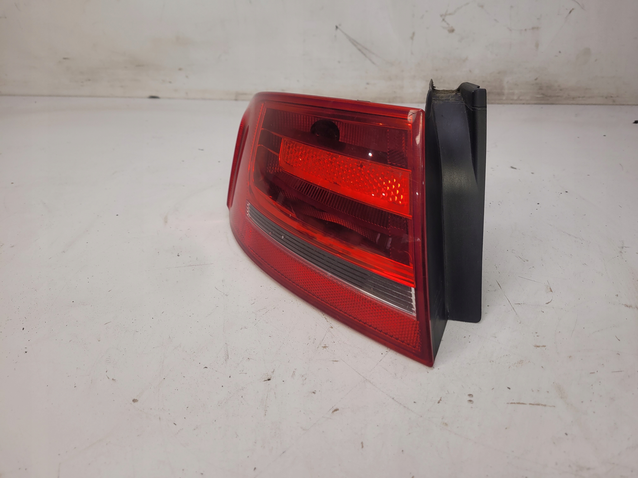 light left rear part W fender AUDI A4 B8 8K5945095E