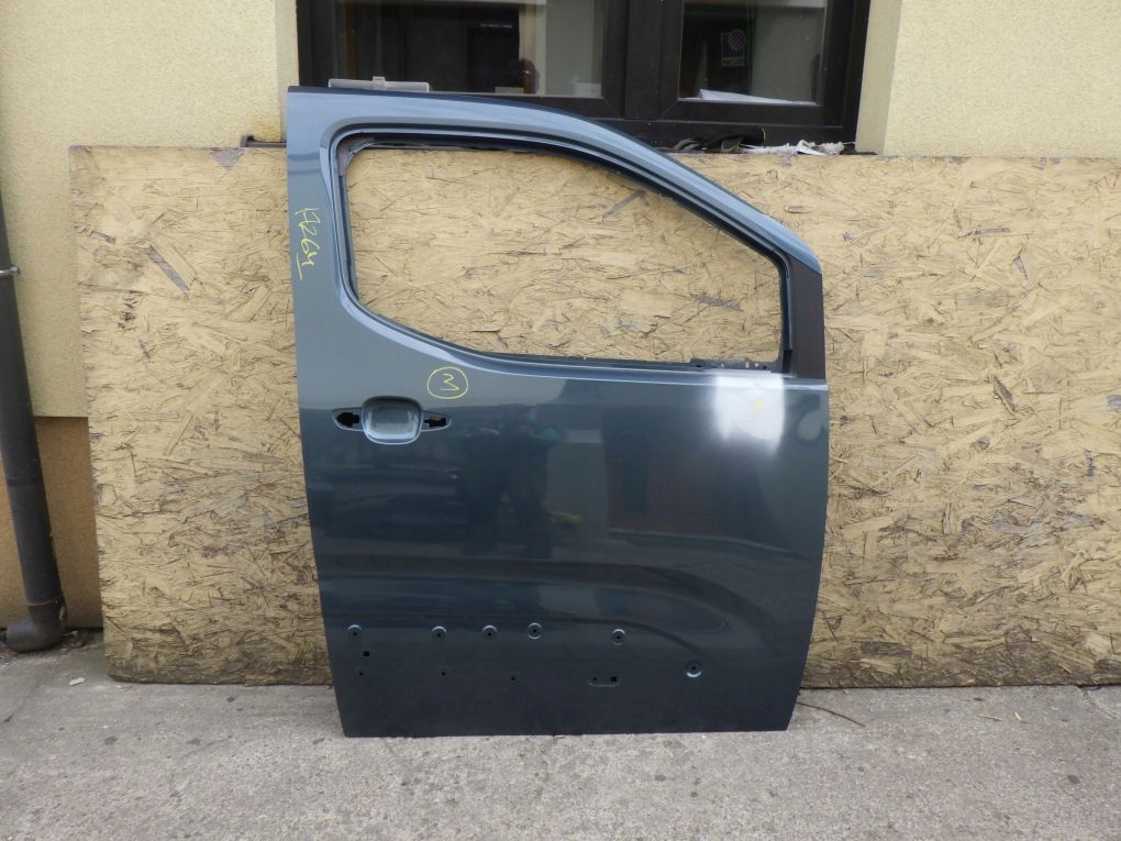 BERLINGO 4 PARTNER IV PROACE CITY COMBO E 18- door right front