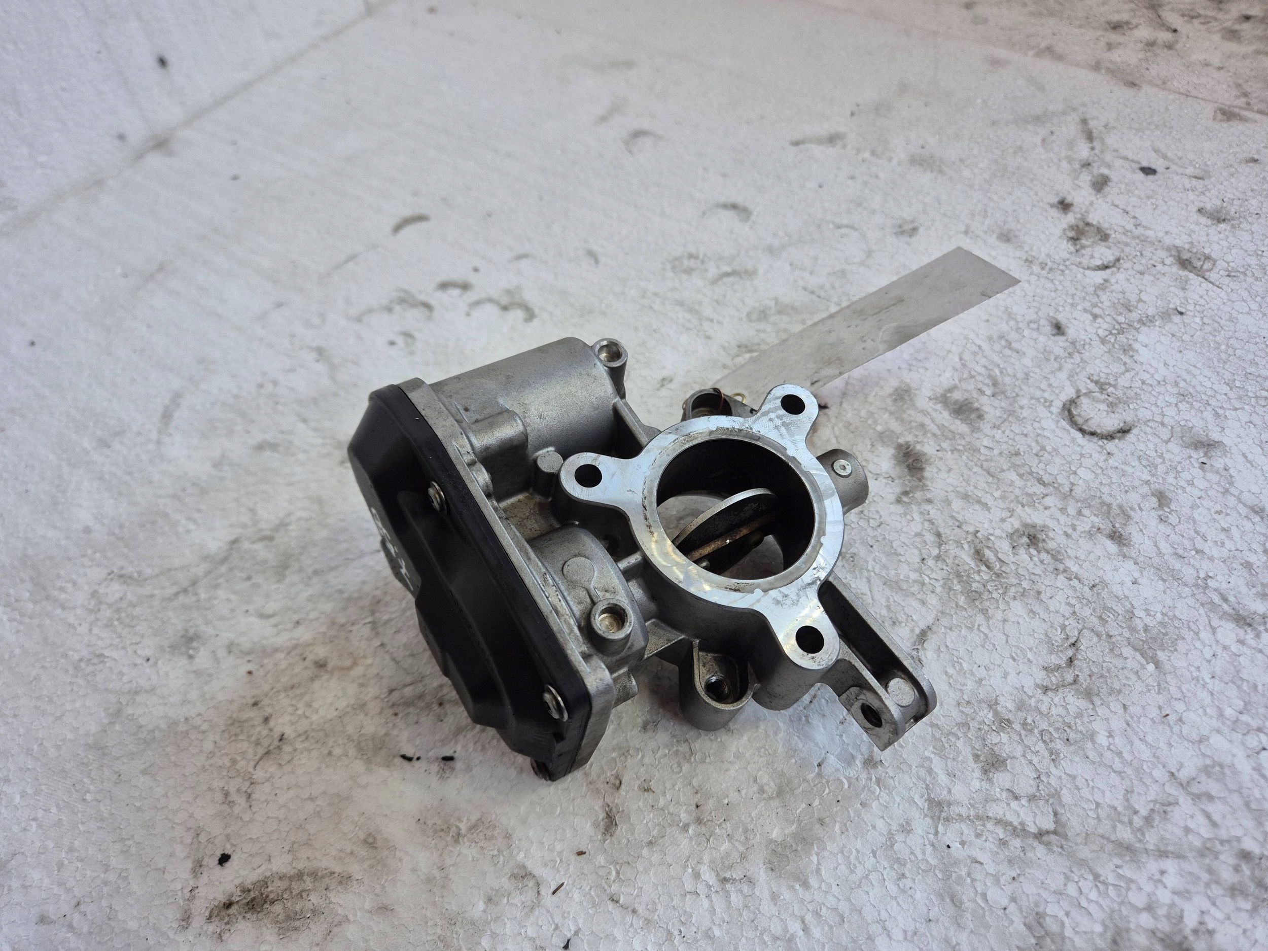 Valvola a farfalla 55564247 Opel Corsa D Meriva Astra 1.3 CDTI 10