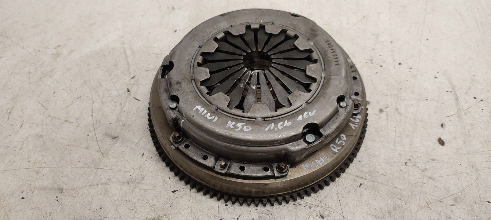 wheel flywheel clutch disc pressure plate Mini R50 1,6 16V