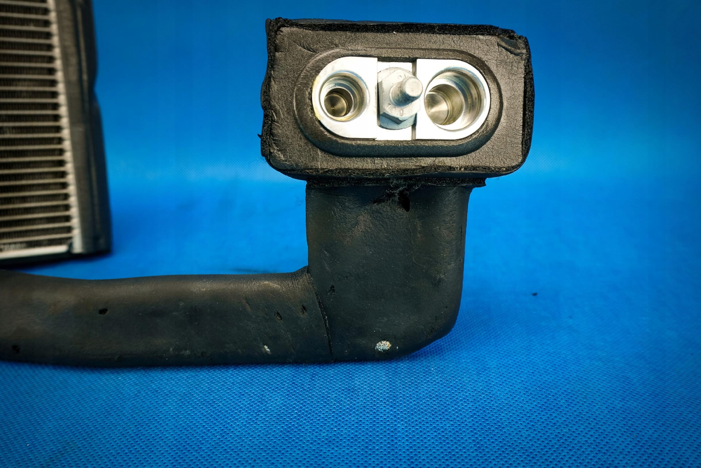 Parownik Bloc de chauffage complet Arrière Audi A8 4H 4H0820105