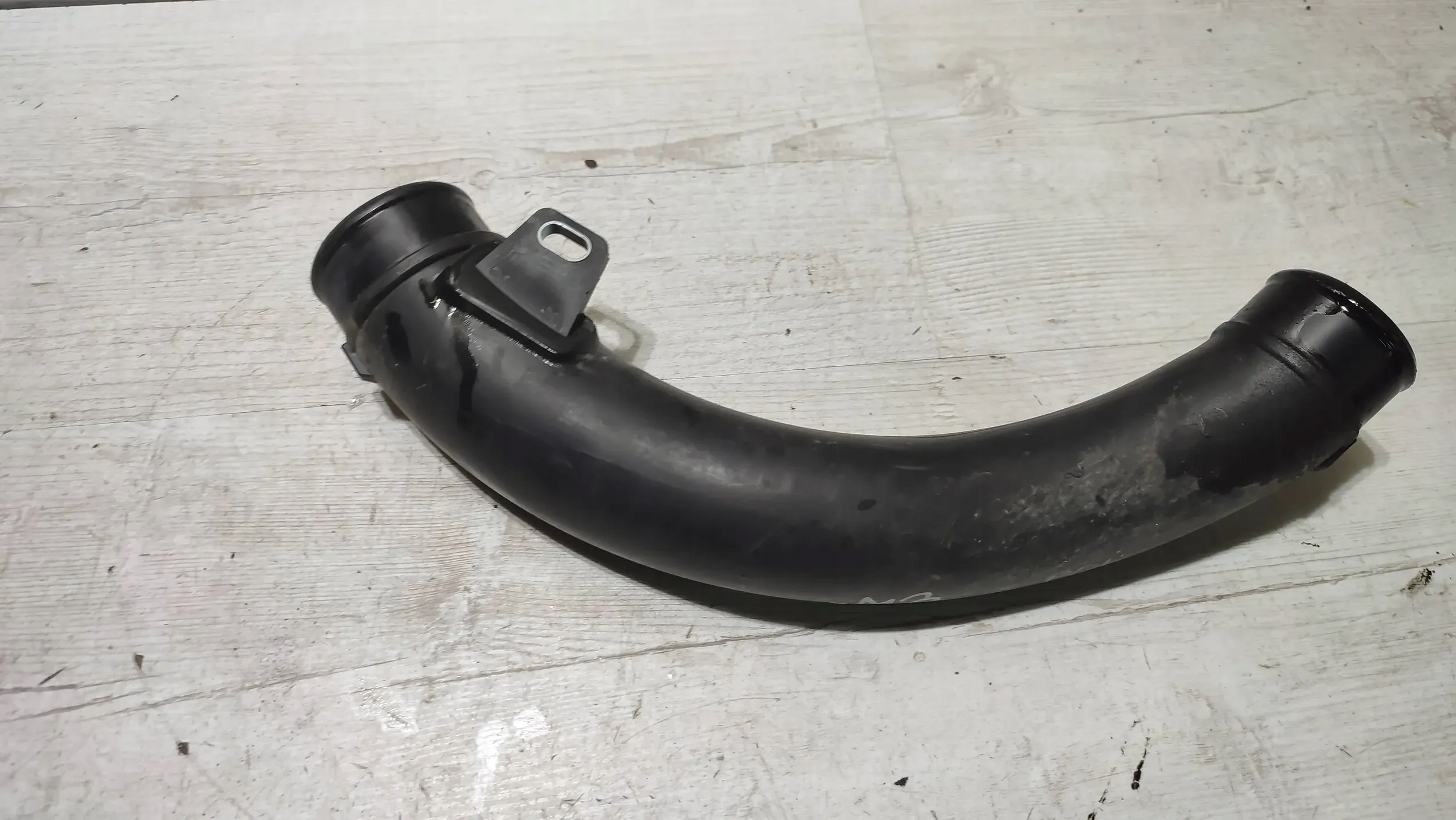 Mazda 3 III BM 17r 1.5d Schlauch luft rohr intercooler
