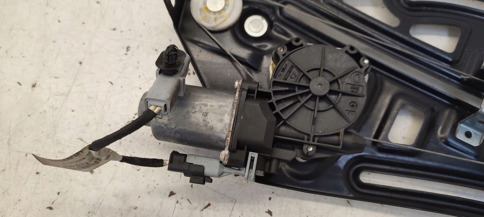 window regulator left rear part mechanism Peugeot 207 CC
