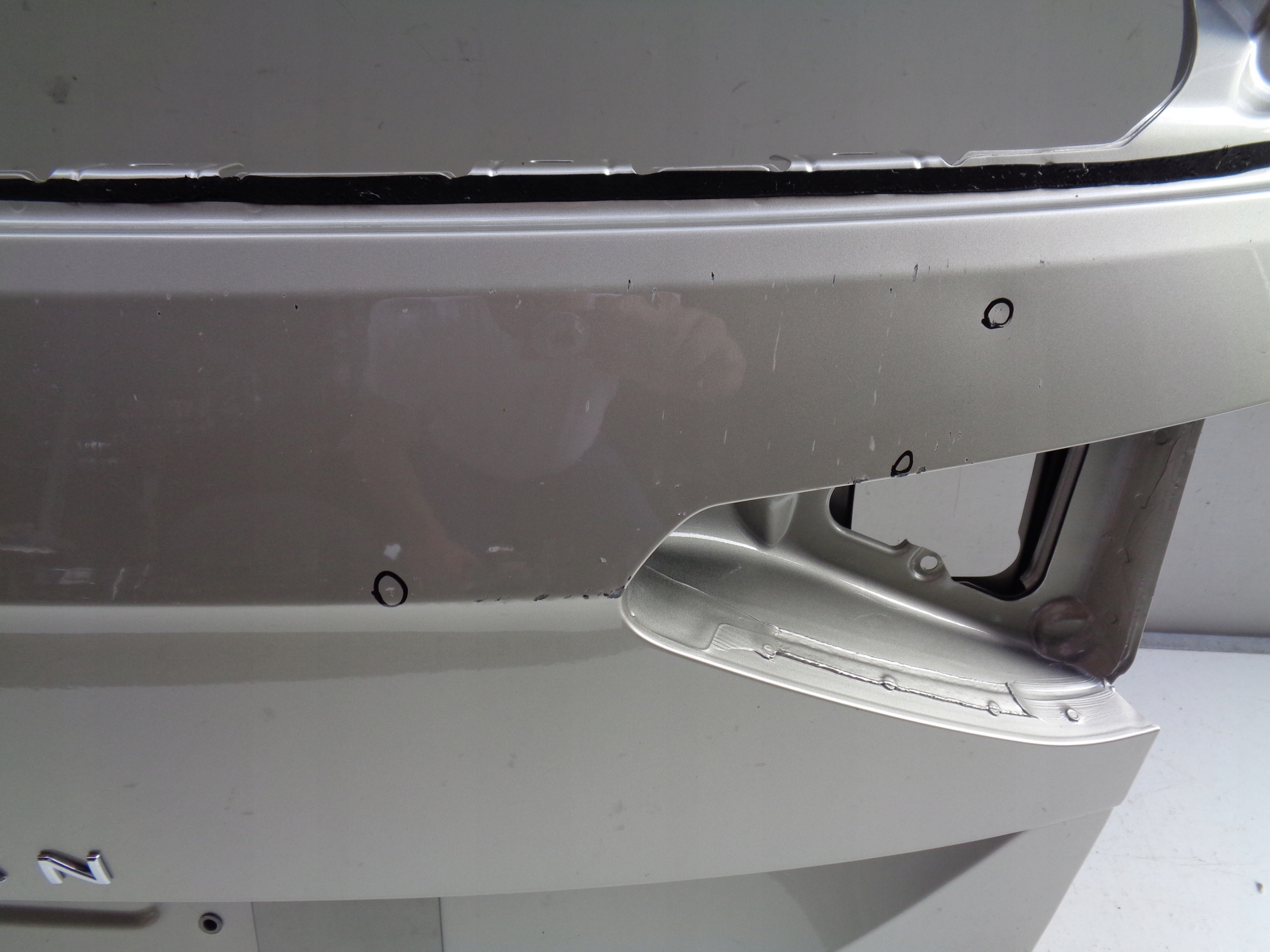 boot doors VW TOURAN 5TA 16- NR 41057