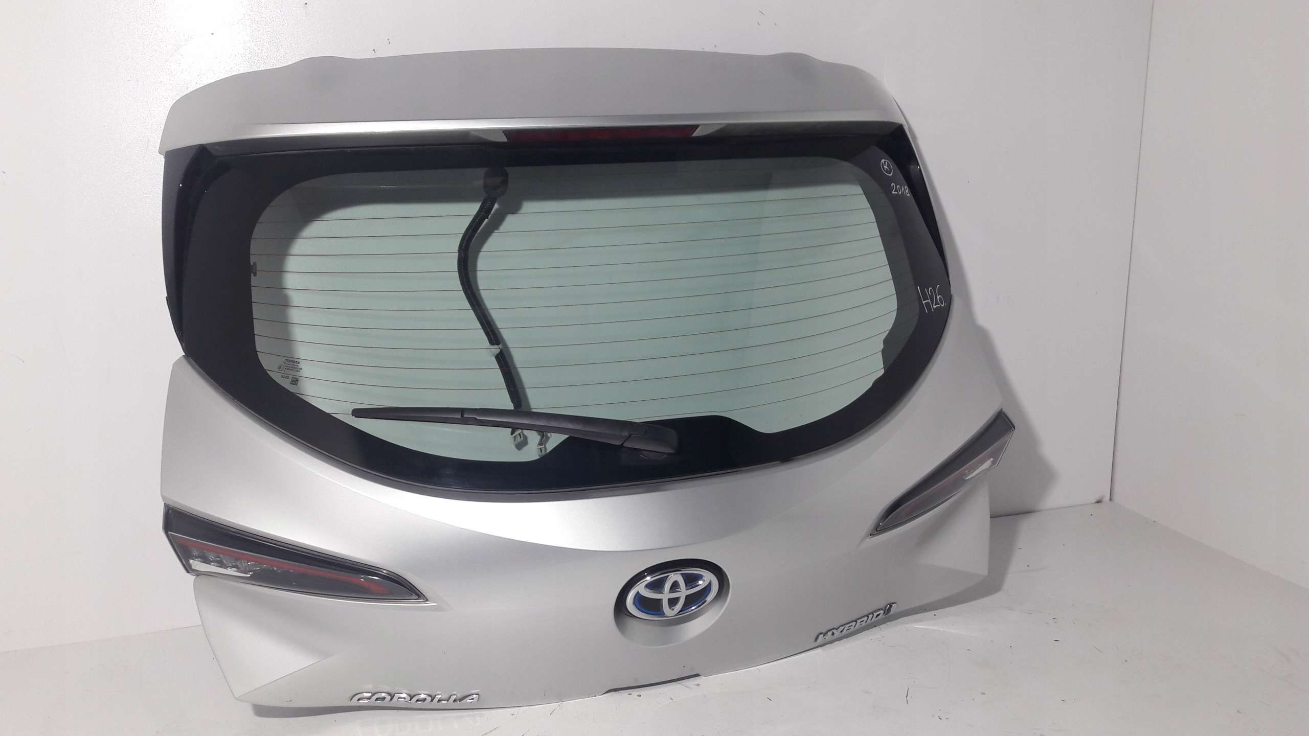 TOYOTA COROLLA E21 rear trunk door HATCHBACK 2018