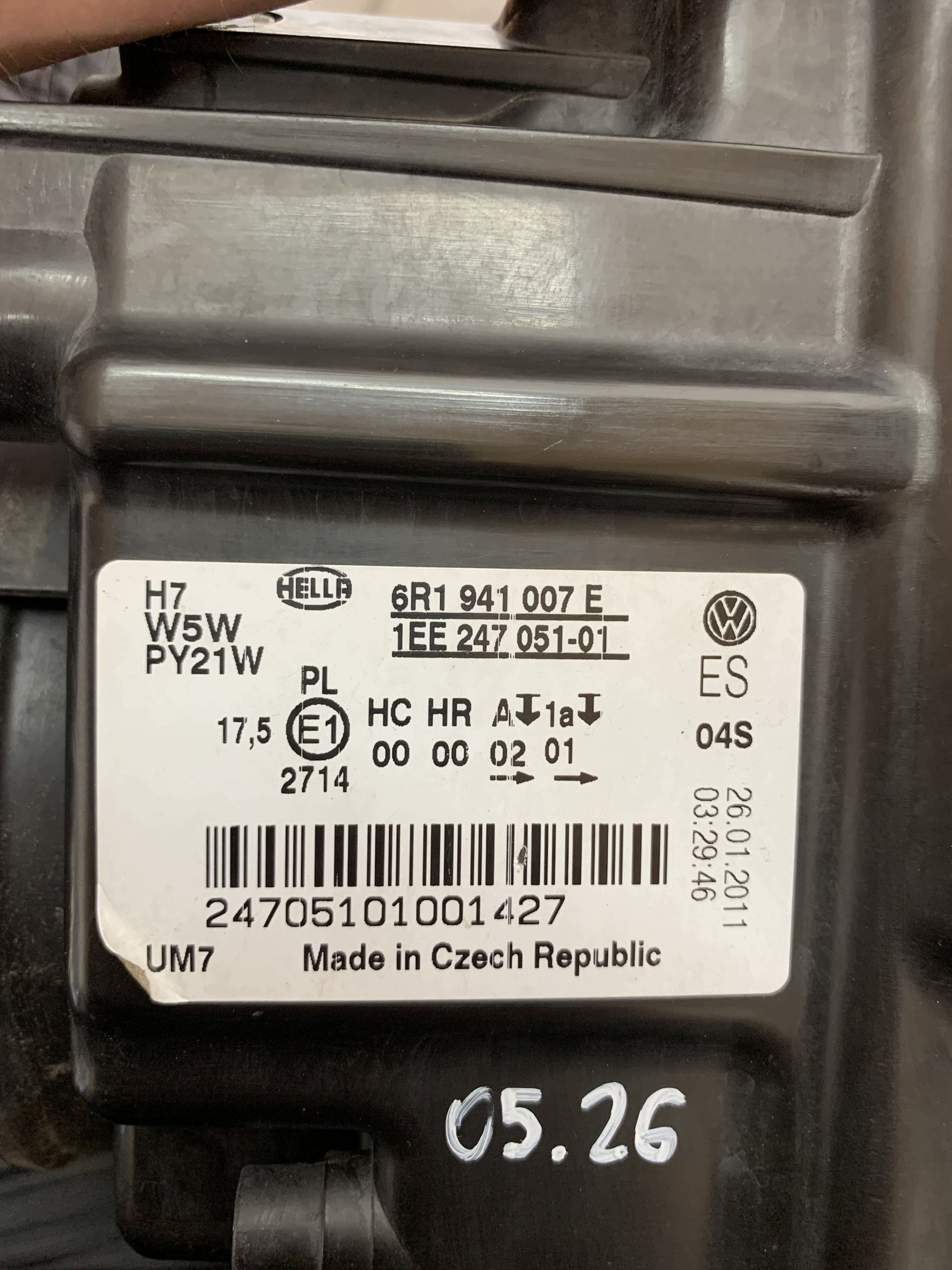 light front left reflektor Volkswagen Polo 08-14r 6R1941007E 05.26