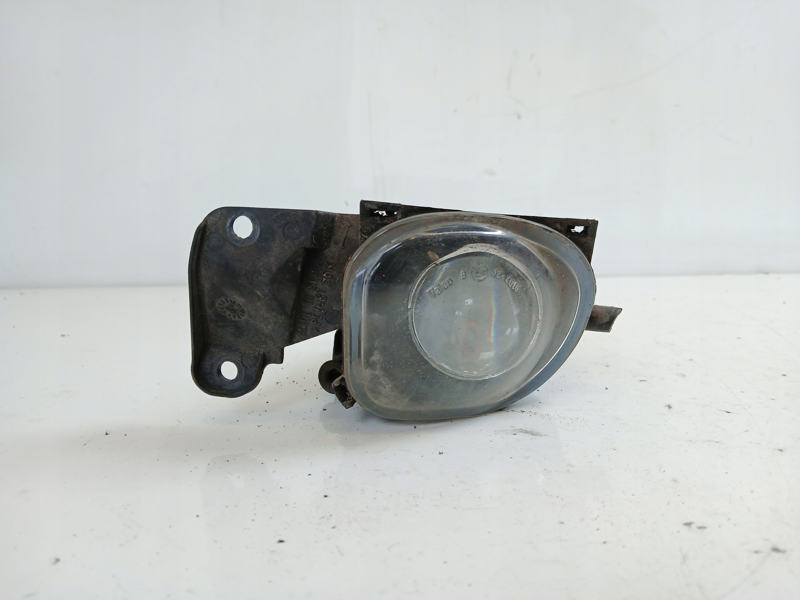 AUDI A6 C5 fendinebbia sinistra 4B0941699A