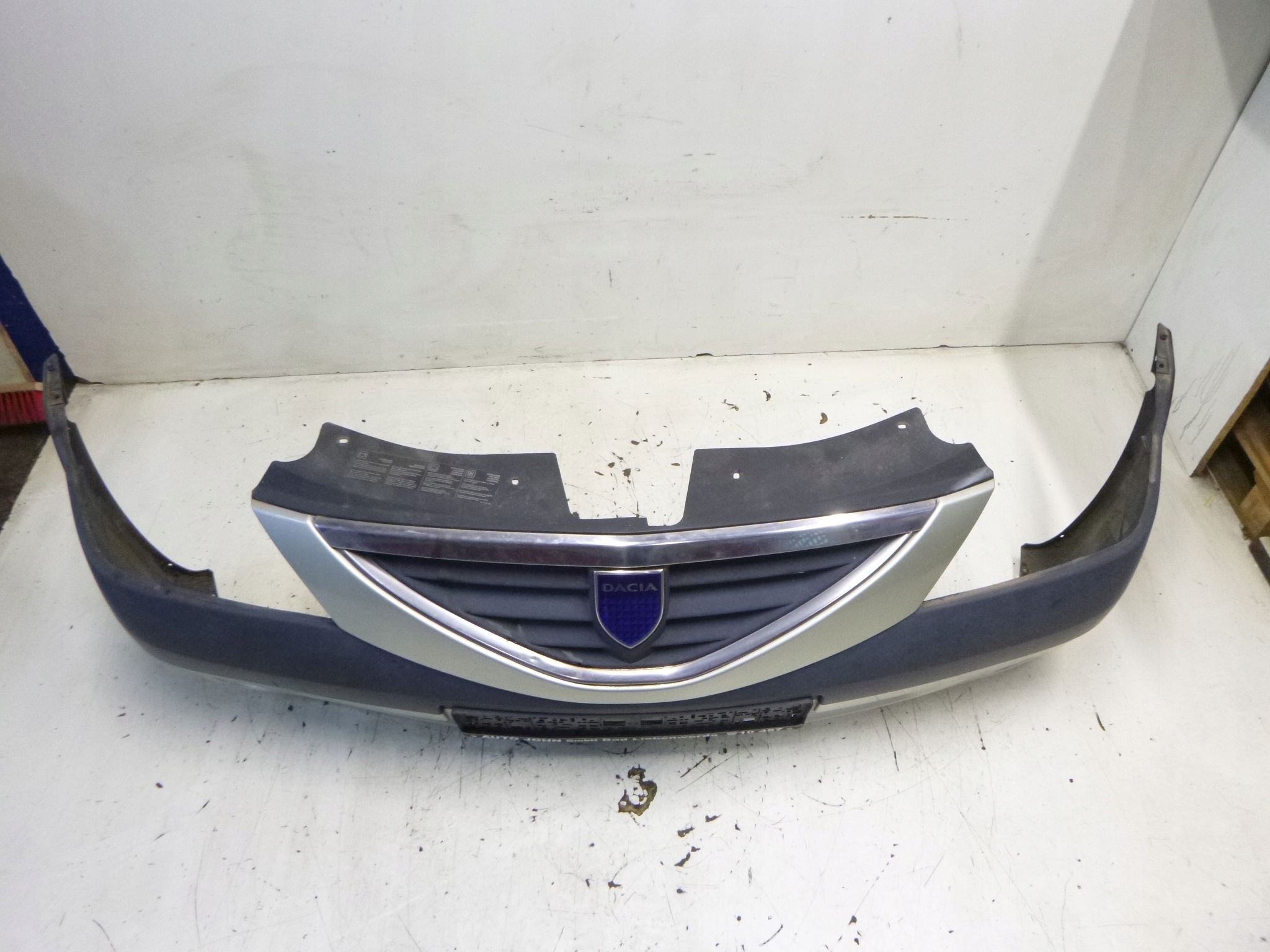 front bumper Dacia Logan TE01D 2004r.