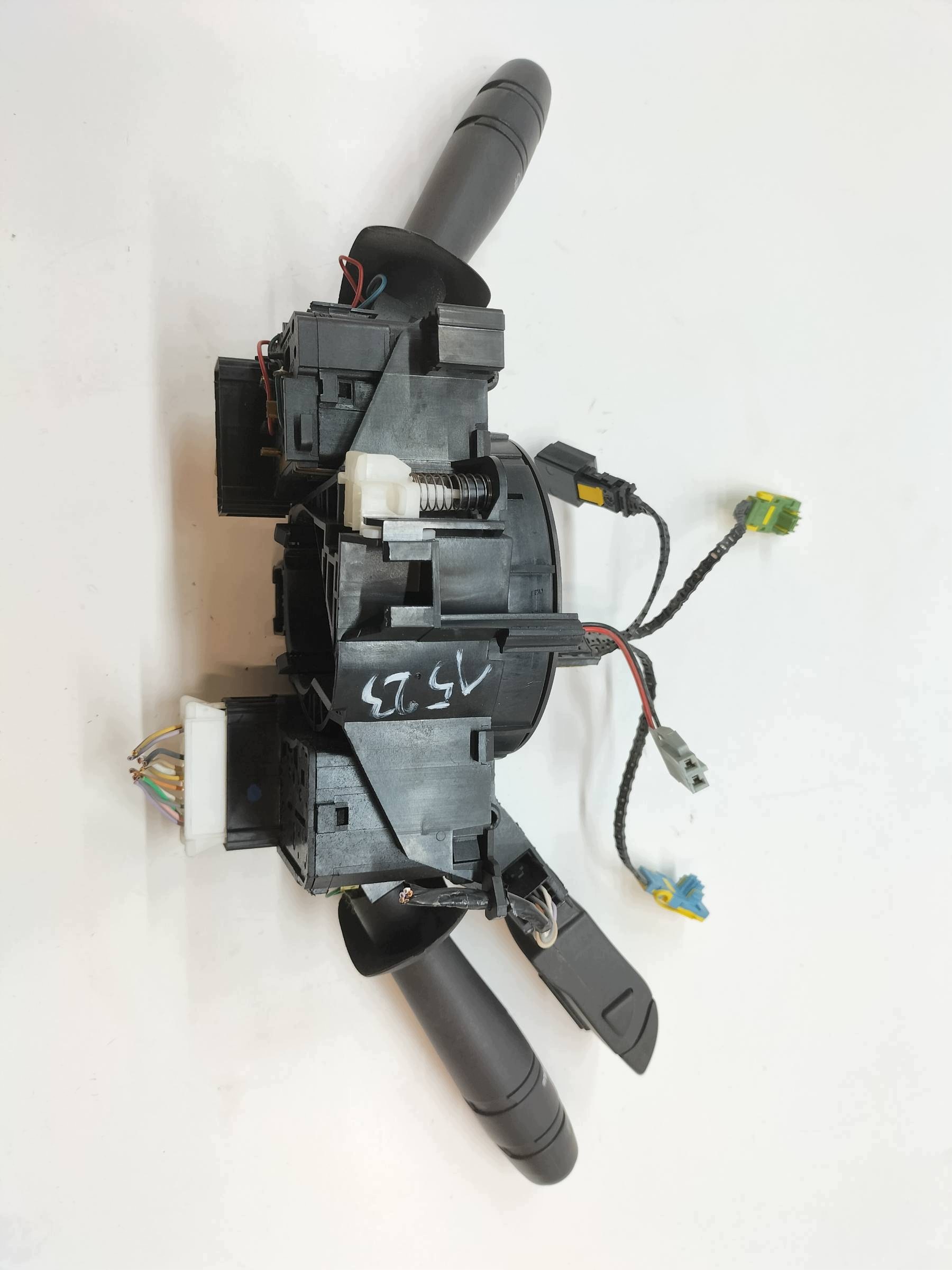 steering wheel levers and controls ring AIR BAG 8200708913 Renault Espace IV
