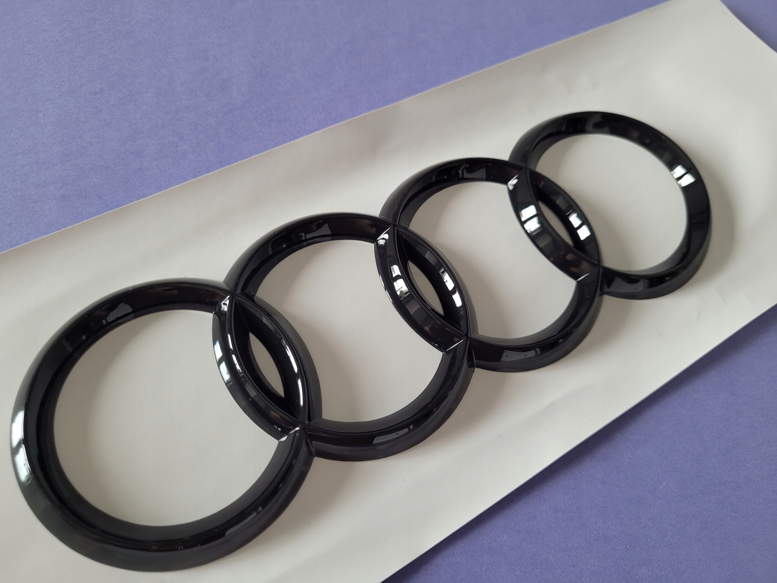 Emblemat logo do Audi Black Glossy Tył 175 mm EAN (GTIN) 6091644436458