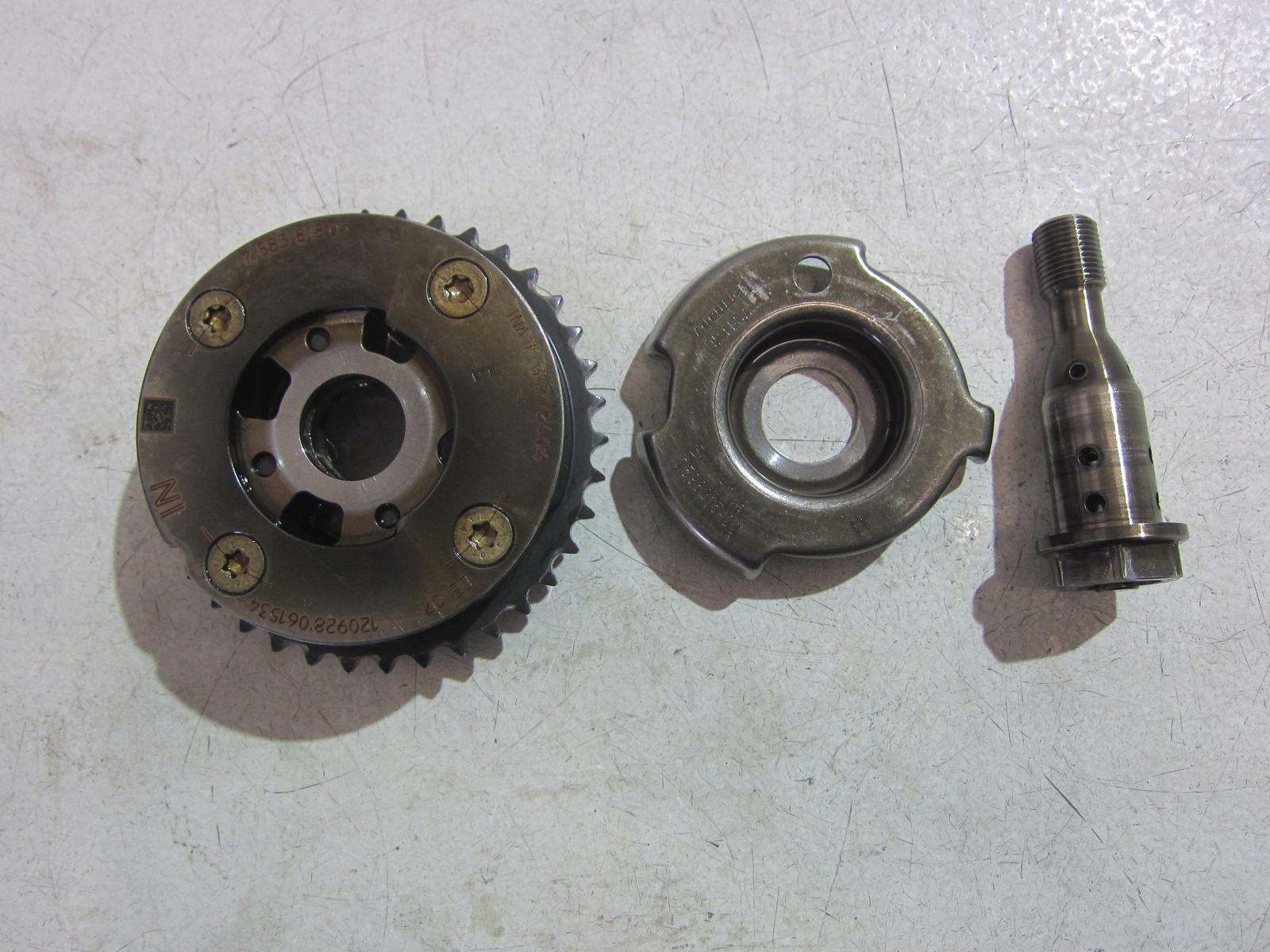 BMW F10 F30 F25 528XI N20 всасывающий VANOS 11367583818