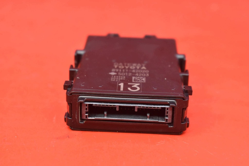 control unit module GATEWAY 89111-42020 TOYOTA RAV4 4 IV 2.0 D-4D 146 KM 15-20