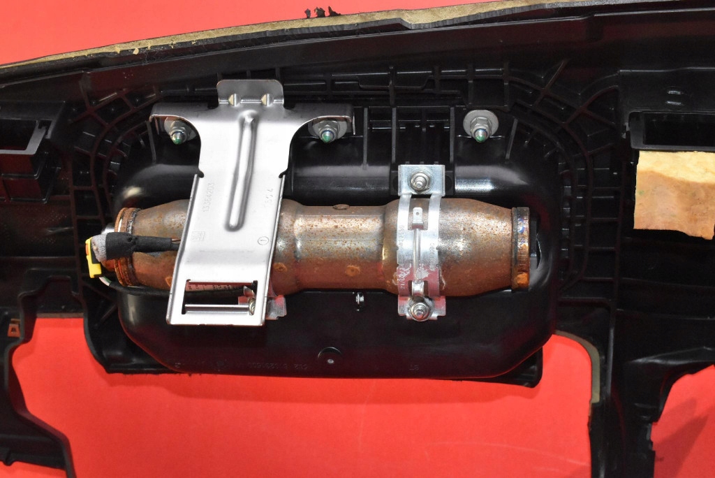 dashboard instrument panel console cockpit airbag EU OPEL ZAFIRA C 12-16
