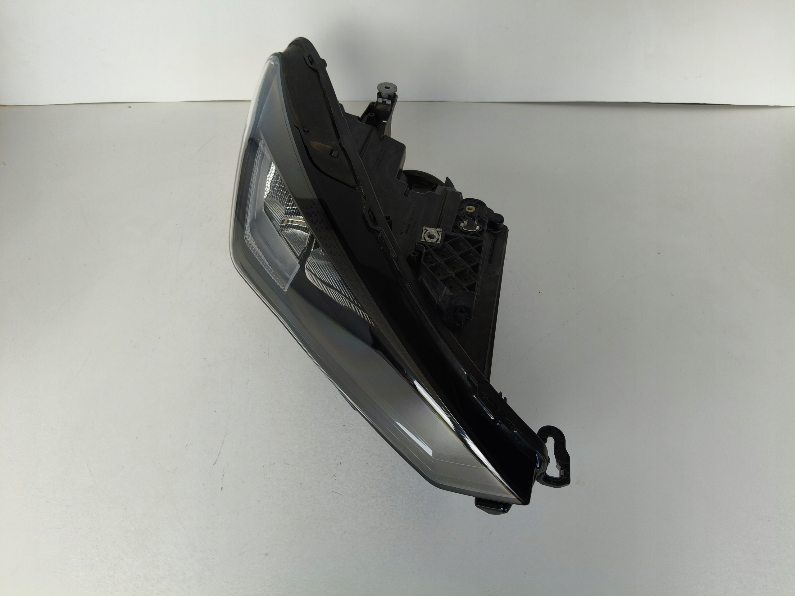 light right REFLEKTOR SEAT LEON IV 4 5FA 20- FULL LED