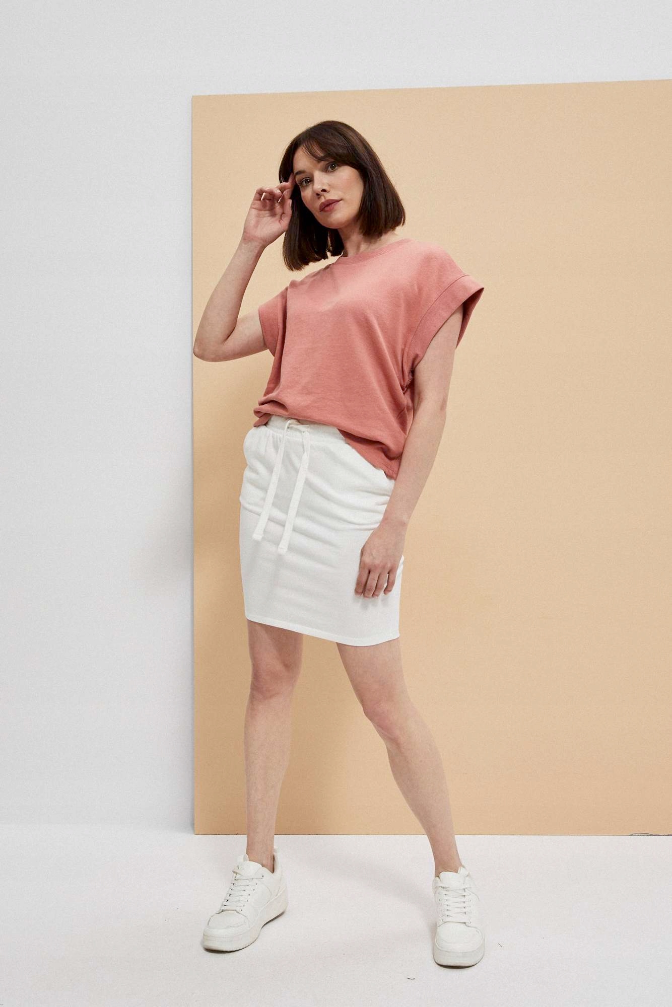 Gładka spódnica przed kolano M od MOODO