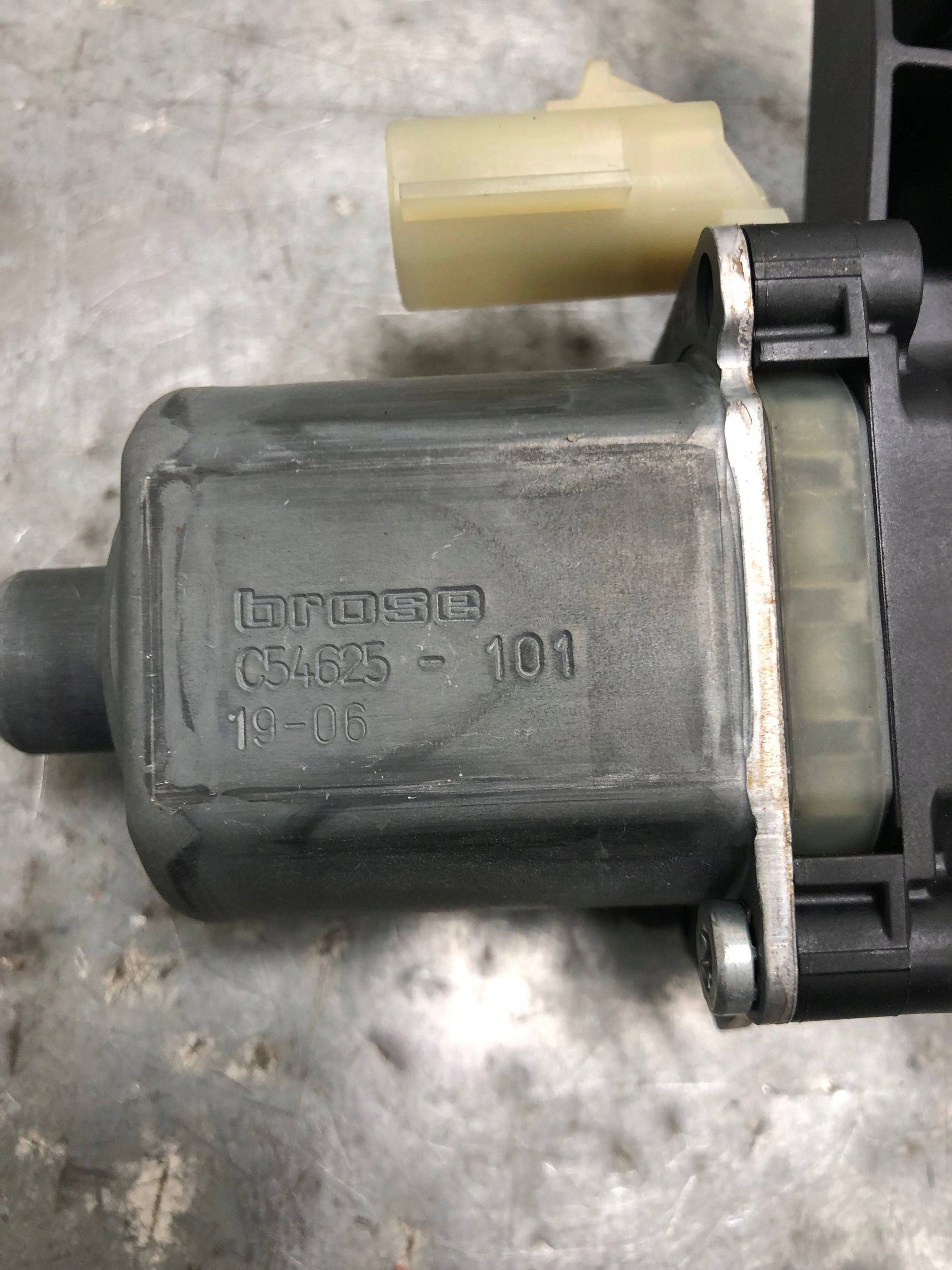mini motor windows right rear part JEEP COMPASS II C54625-101