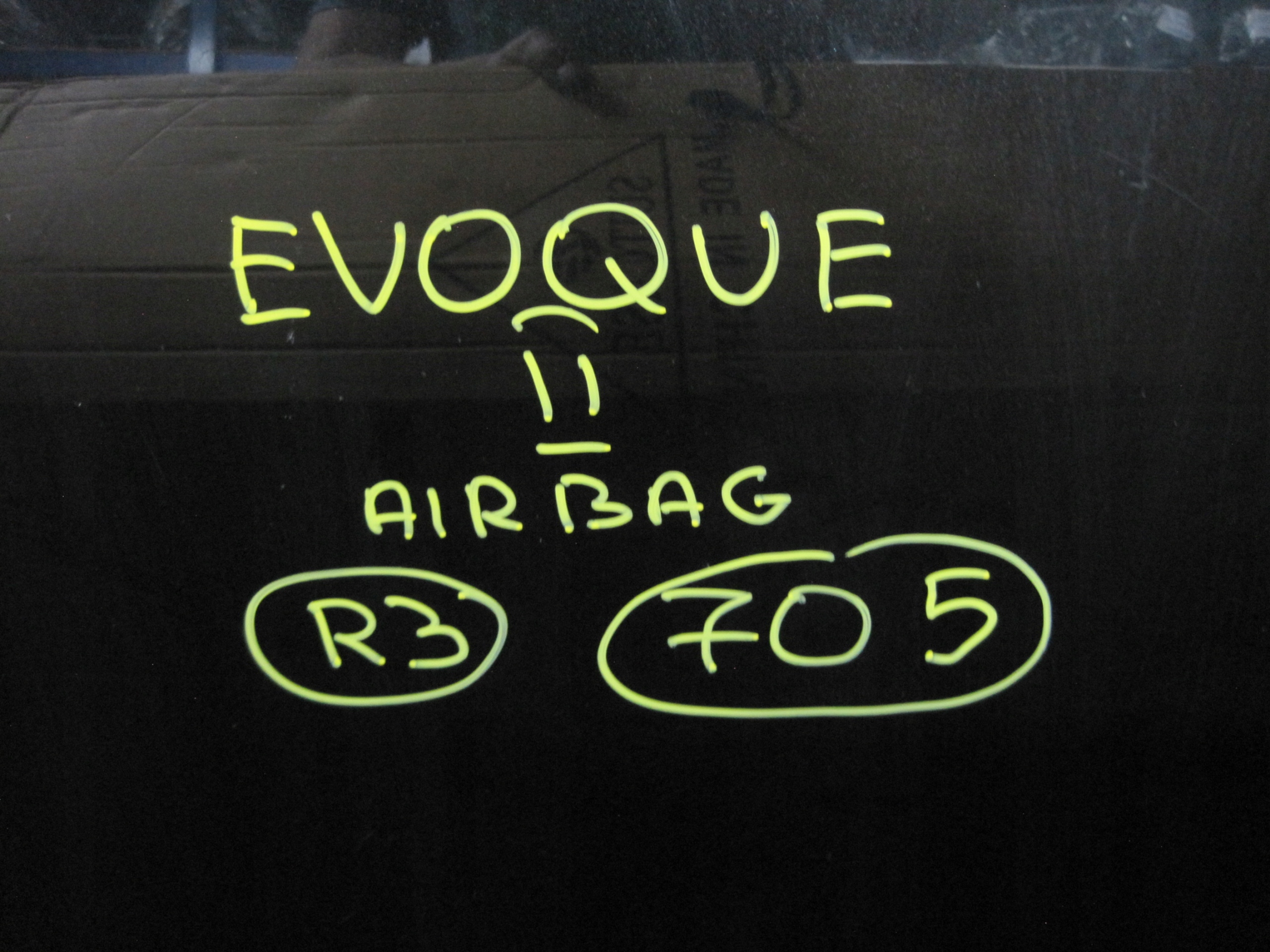 Capot RANGE ROVER EVOQUE II Airbag