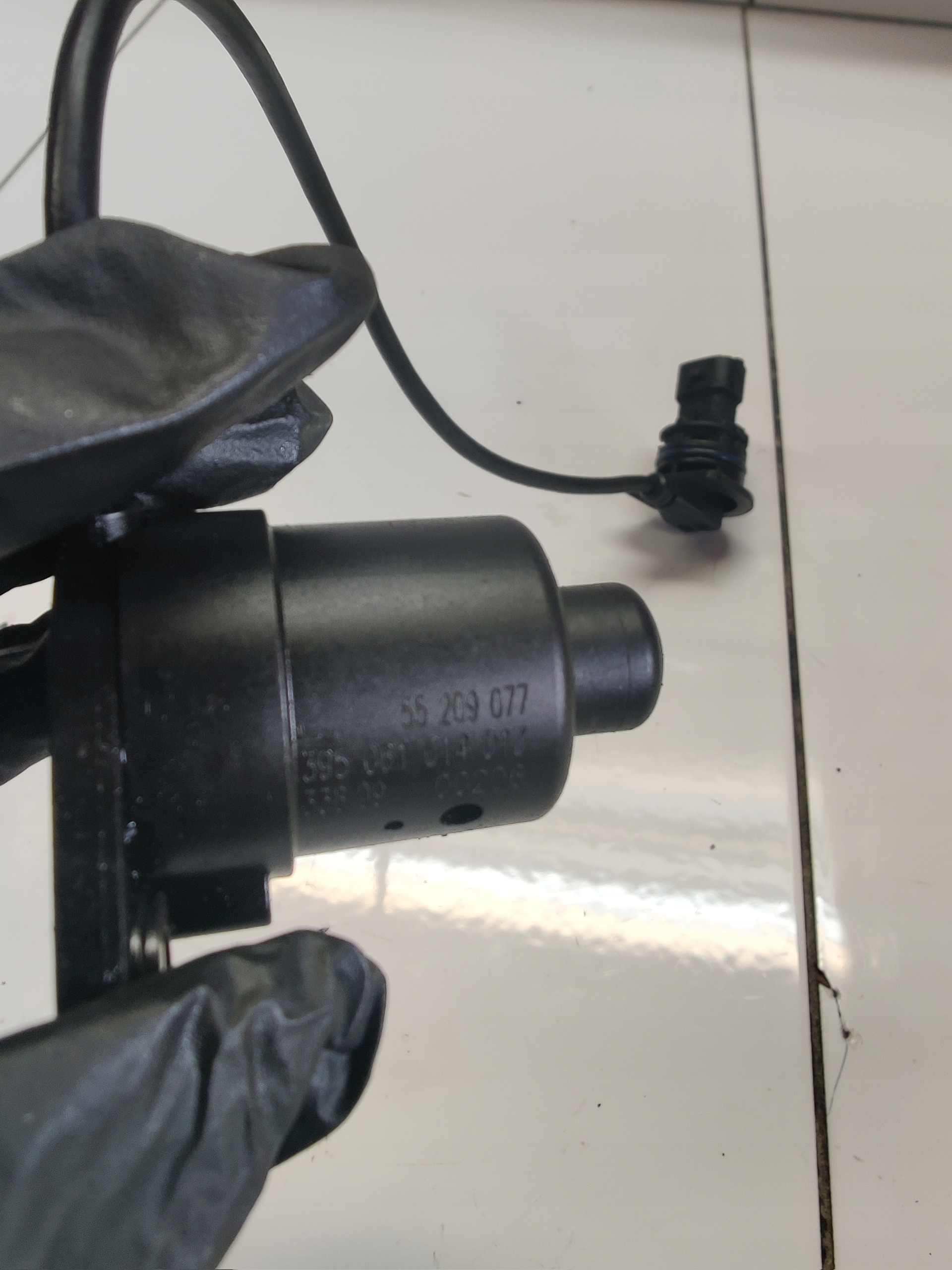 FIAT BRAVO II 1.6D sensore Livello olio 55209077