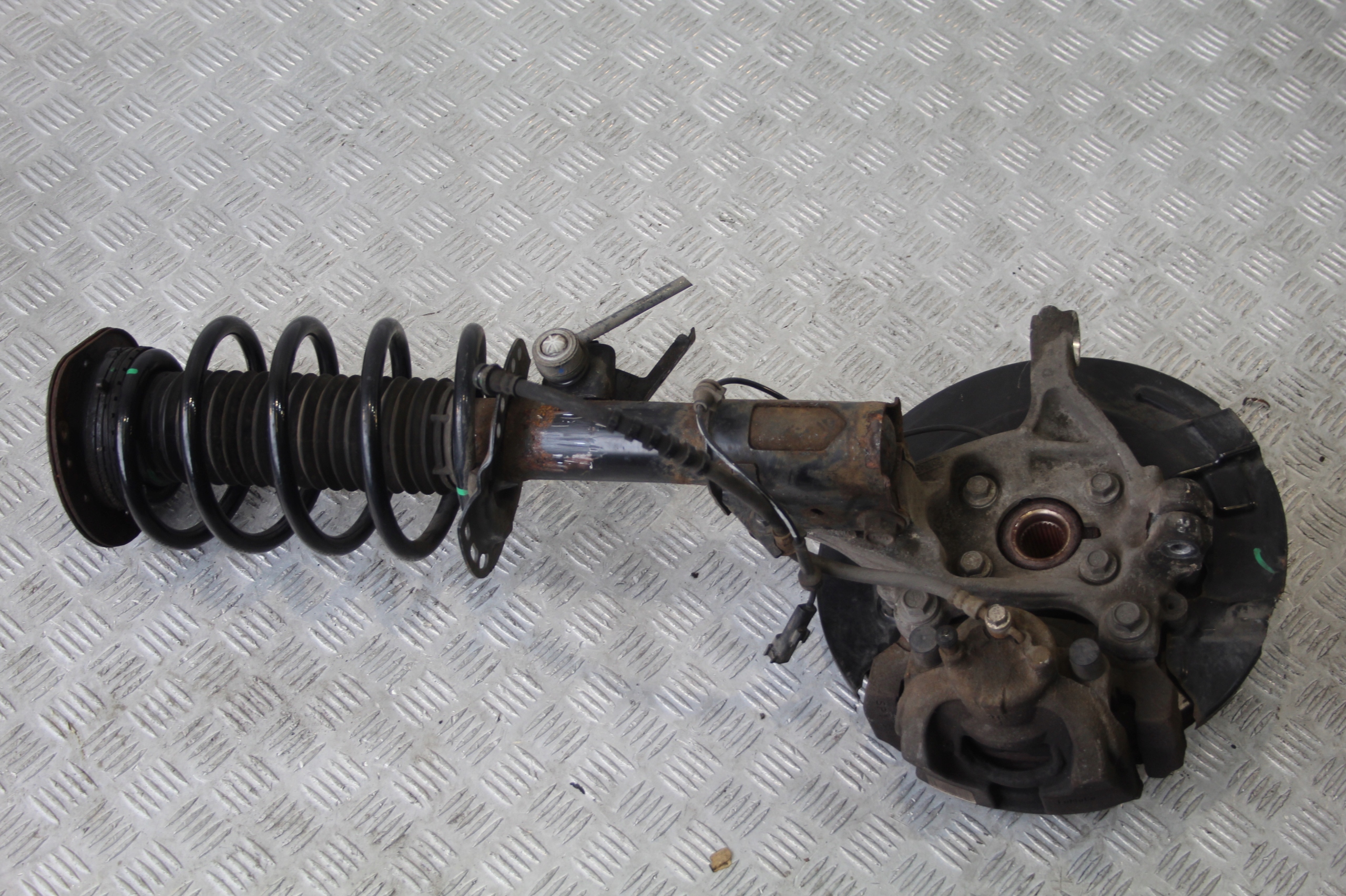swing McPherson right front FORD MONDEO MK5