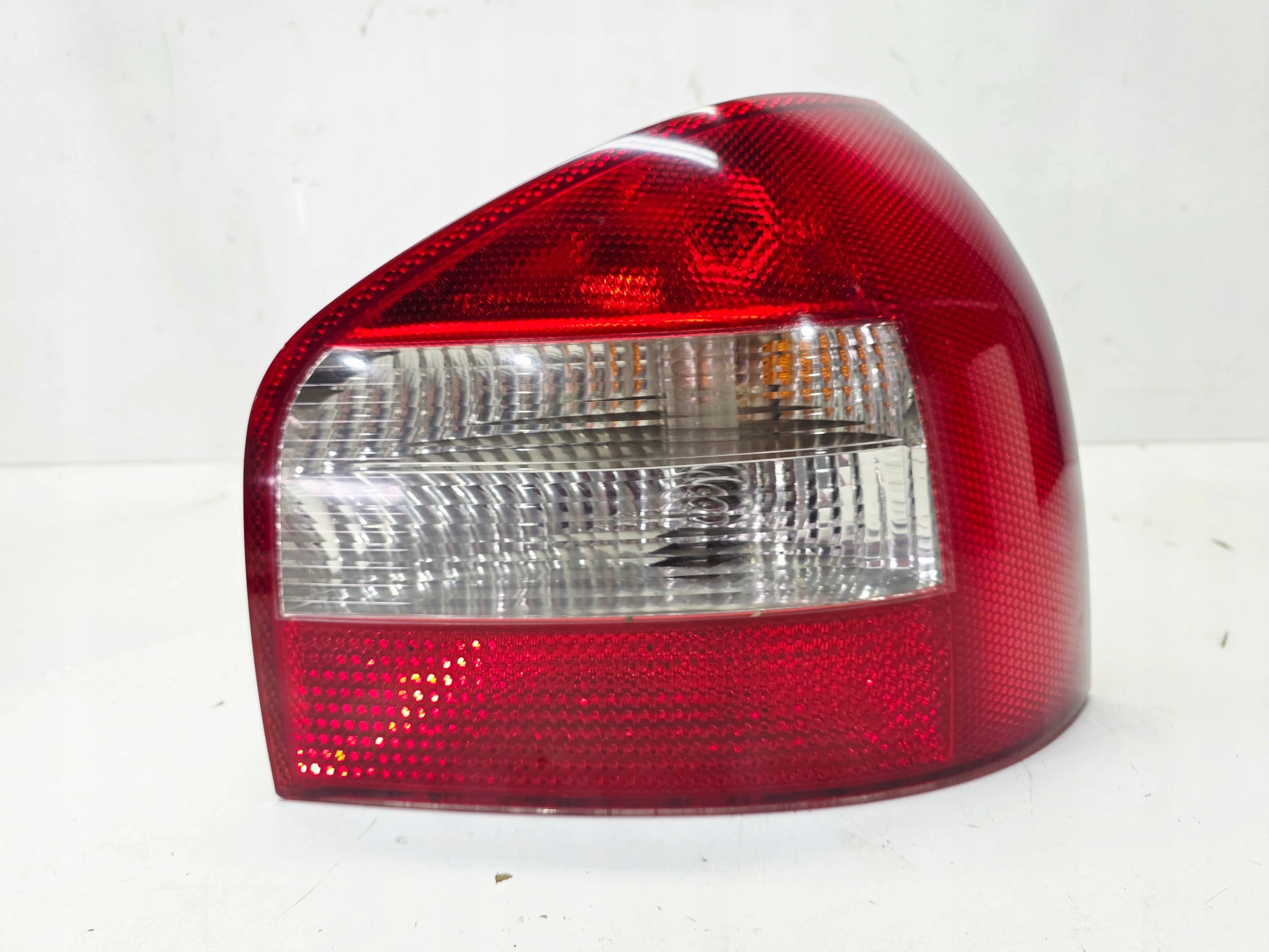 Licht rechts heck AUDI A3 8L 8L0945096B