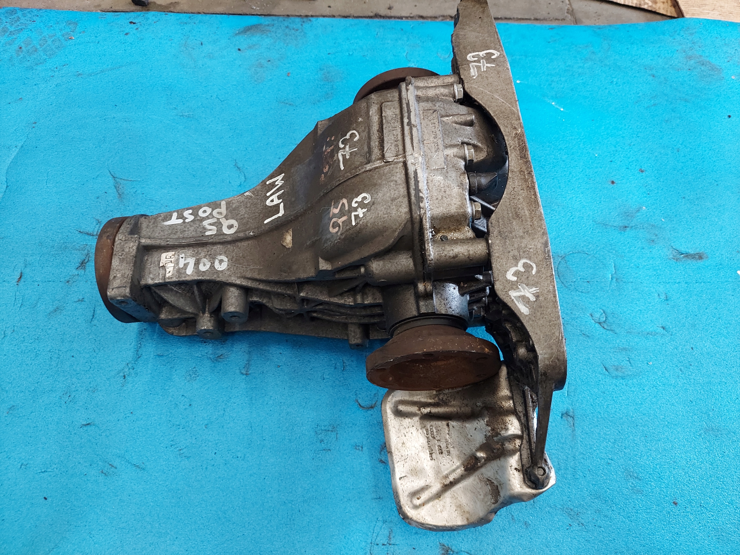 REDUKTOR diff differential Q5 LAW rear part