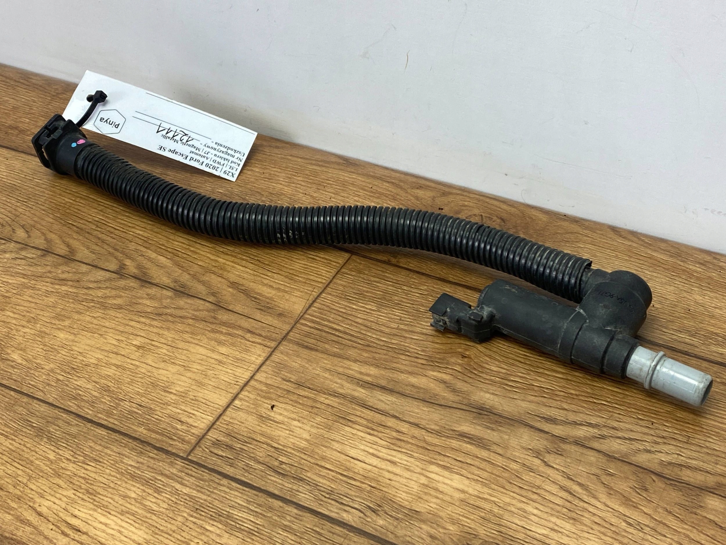 ventil prijenos vakum goriva Ford Escape IV 2020+
